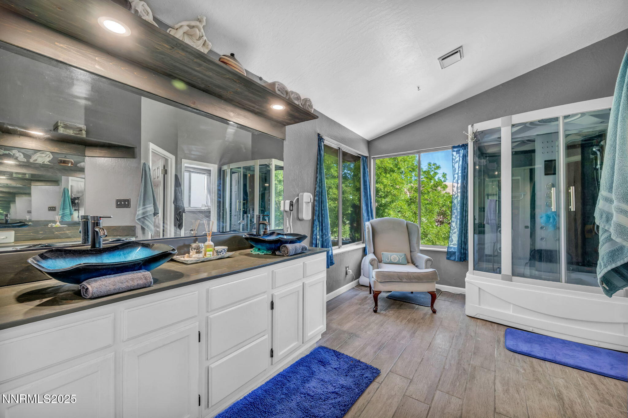 60-web-or-mls-6673-enchanted-valley-dr