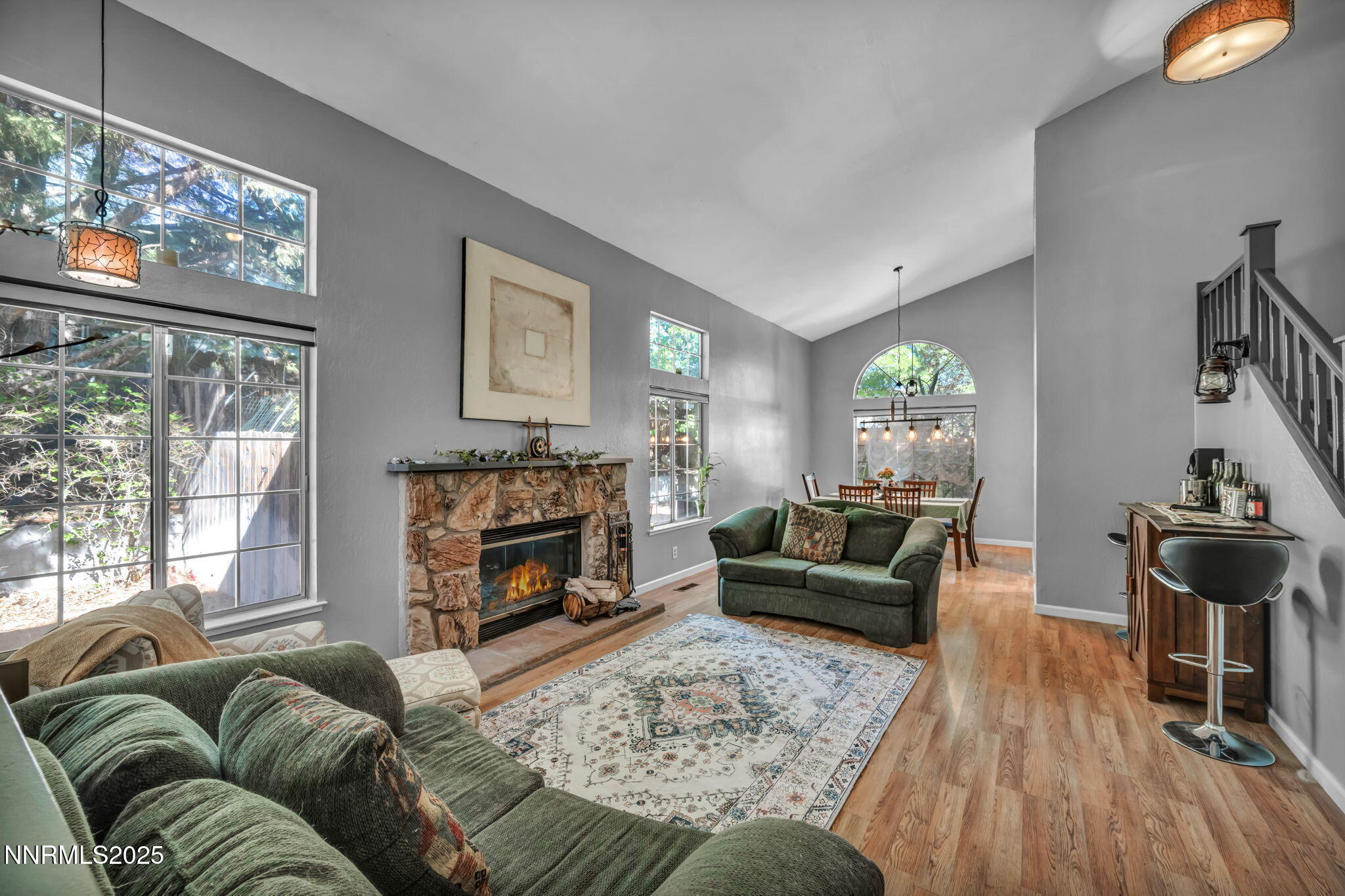 46-web-or-mls-6673-enchanted-valley-dr