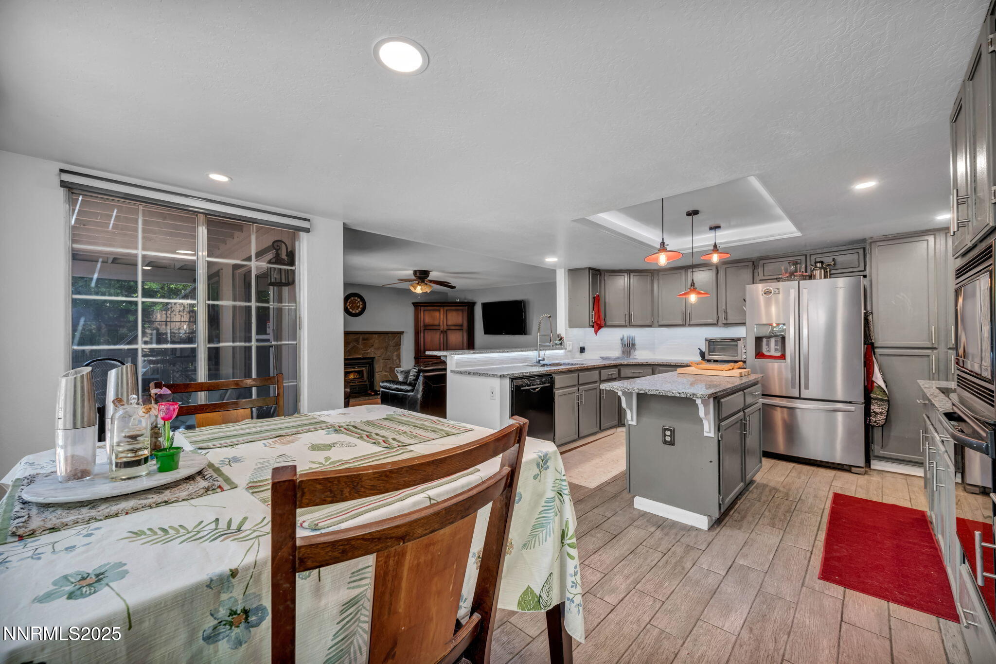 76-web-or-mls-6673-enchanted-valley-dr