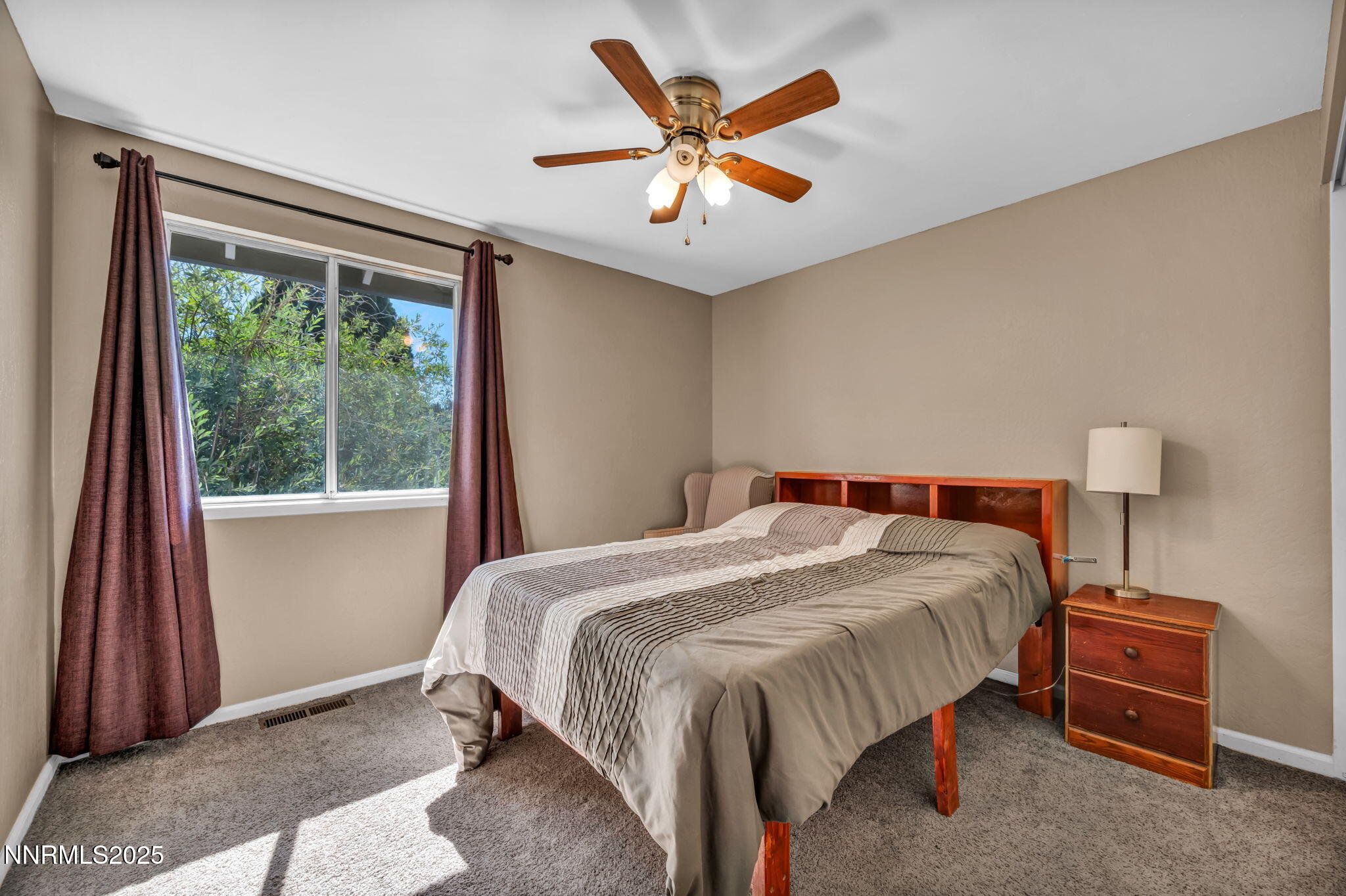 54-web-or-mls-6673-enchanted-valley-dr