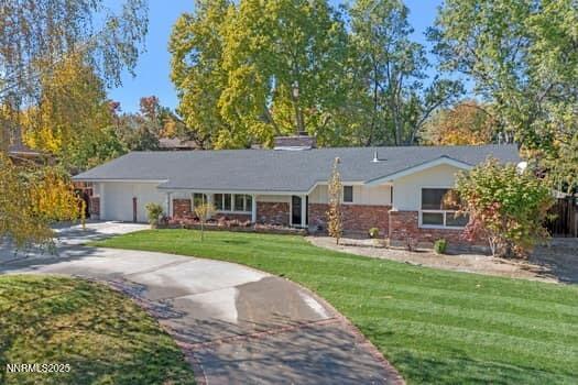 large-019a0782-eaf1-72ed-863c-e04eced311