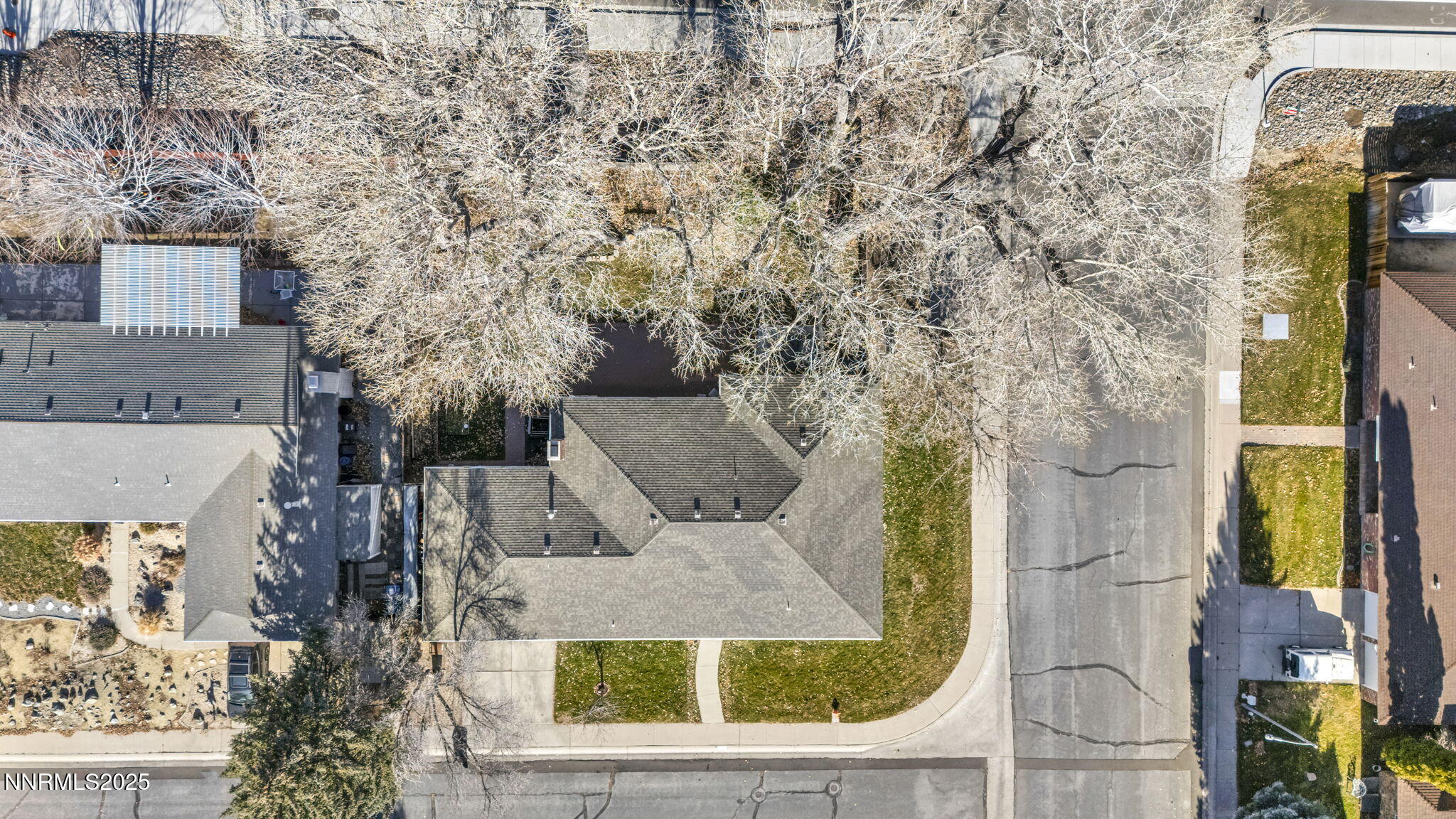 Carson City, Nevada 89703, United States, 3 Bedrooms Bedrooms, ,2 BathroomsBathrooms,Residential,Active,254234