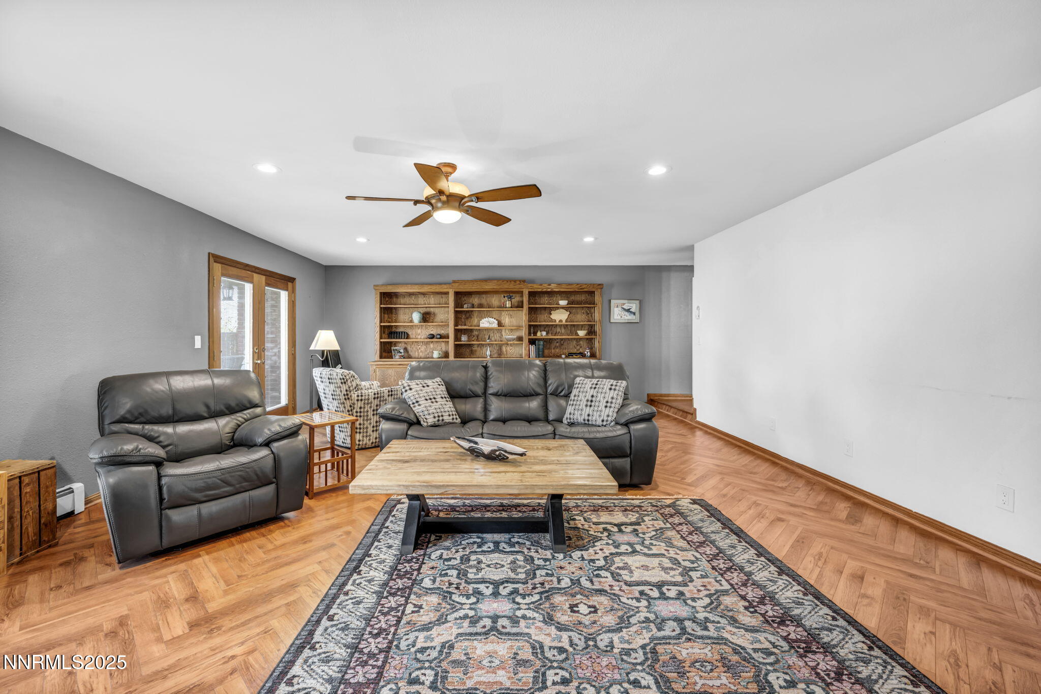 Carson City, Nevada 89703, United States, 3 Bedrooms Bedrooms, ,2 BathroomsBathrooms,Residential,Active,254234