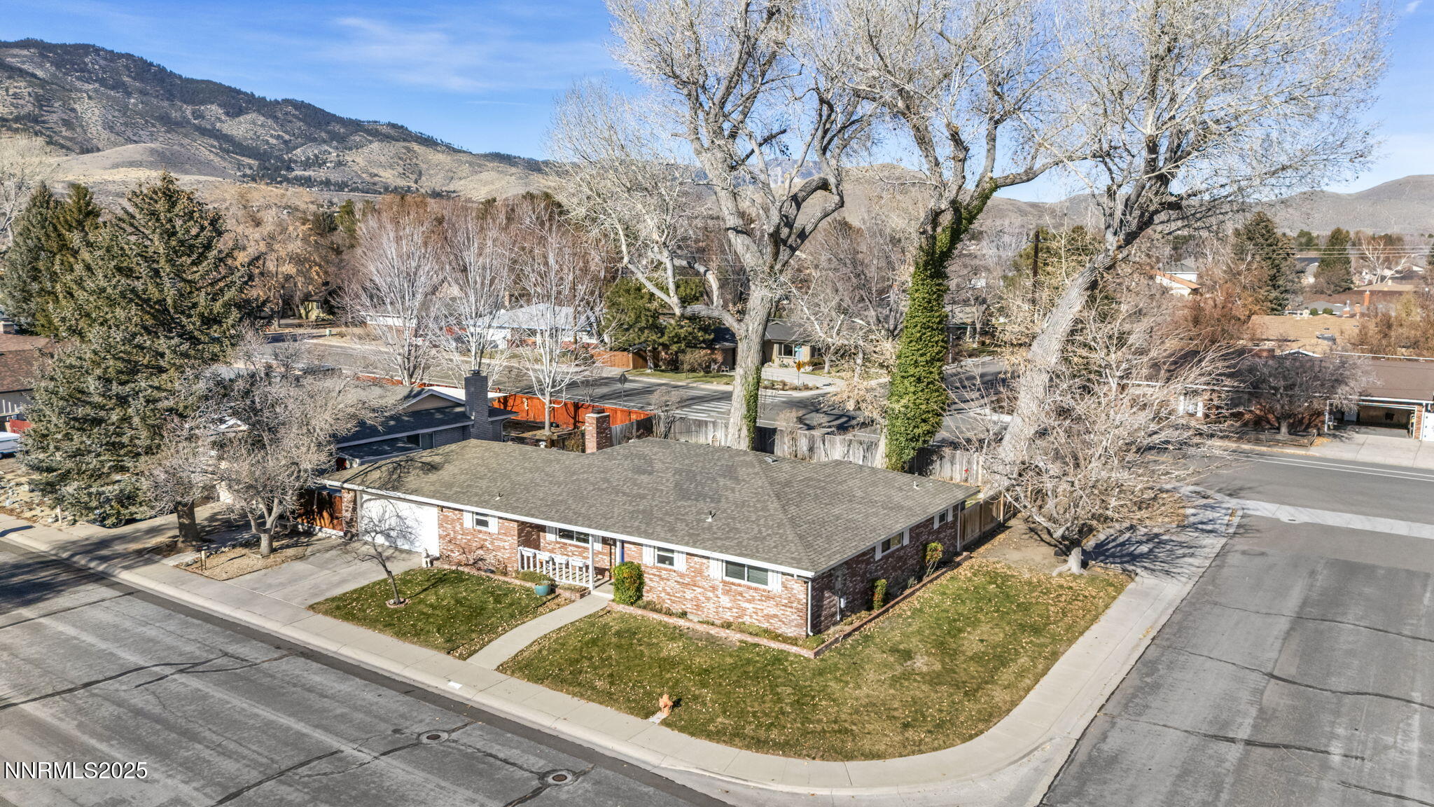 Carson City, Nevada 89703, United States, 3 Bedrooms Bedrooms, ,2 BathroomsBathrooms,Residential,Active,254234