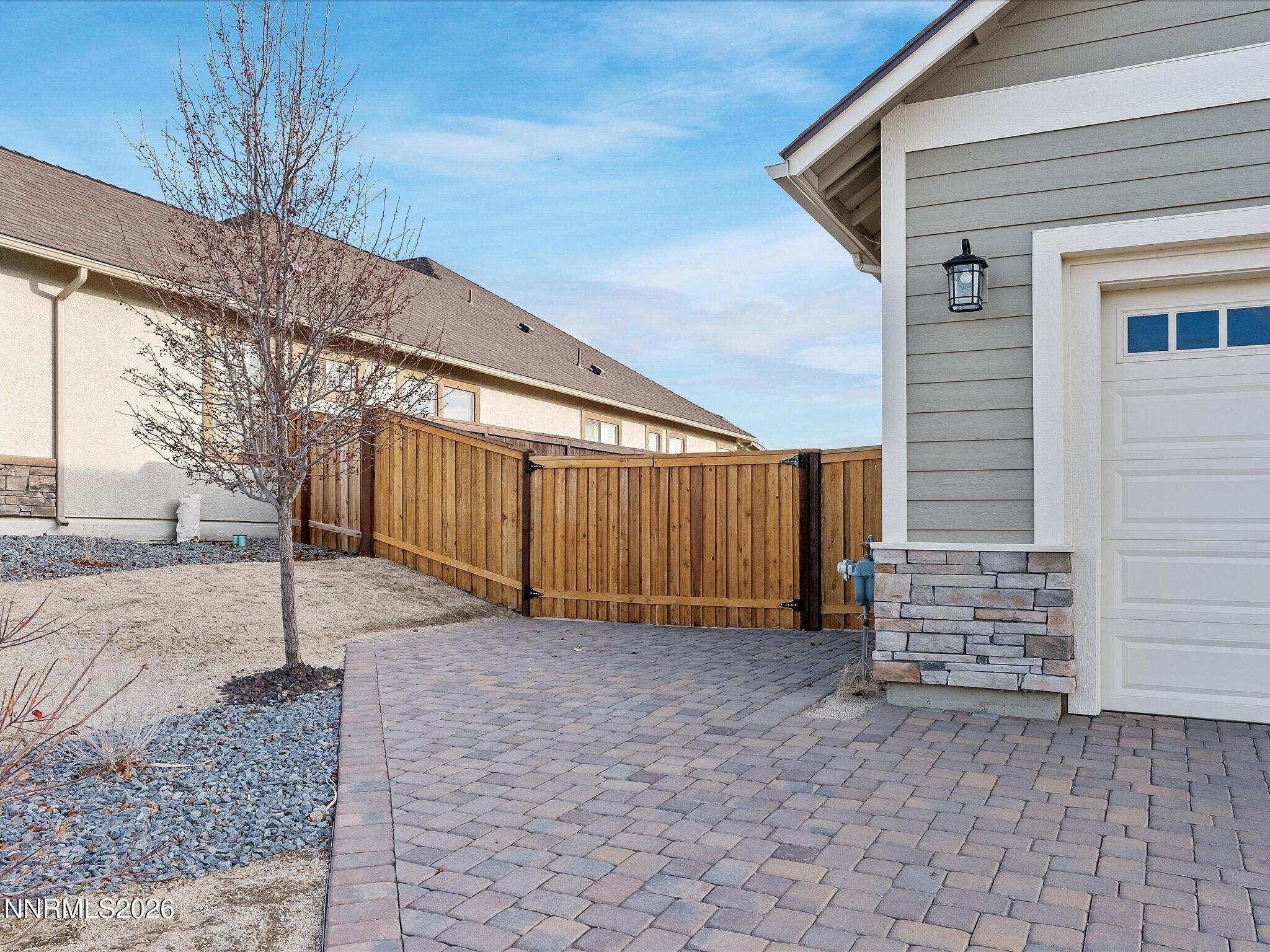 11601 Hacienda Ridge Way