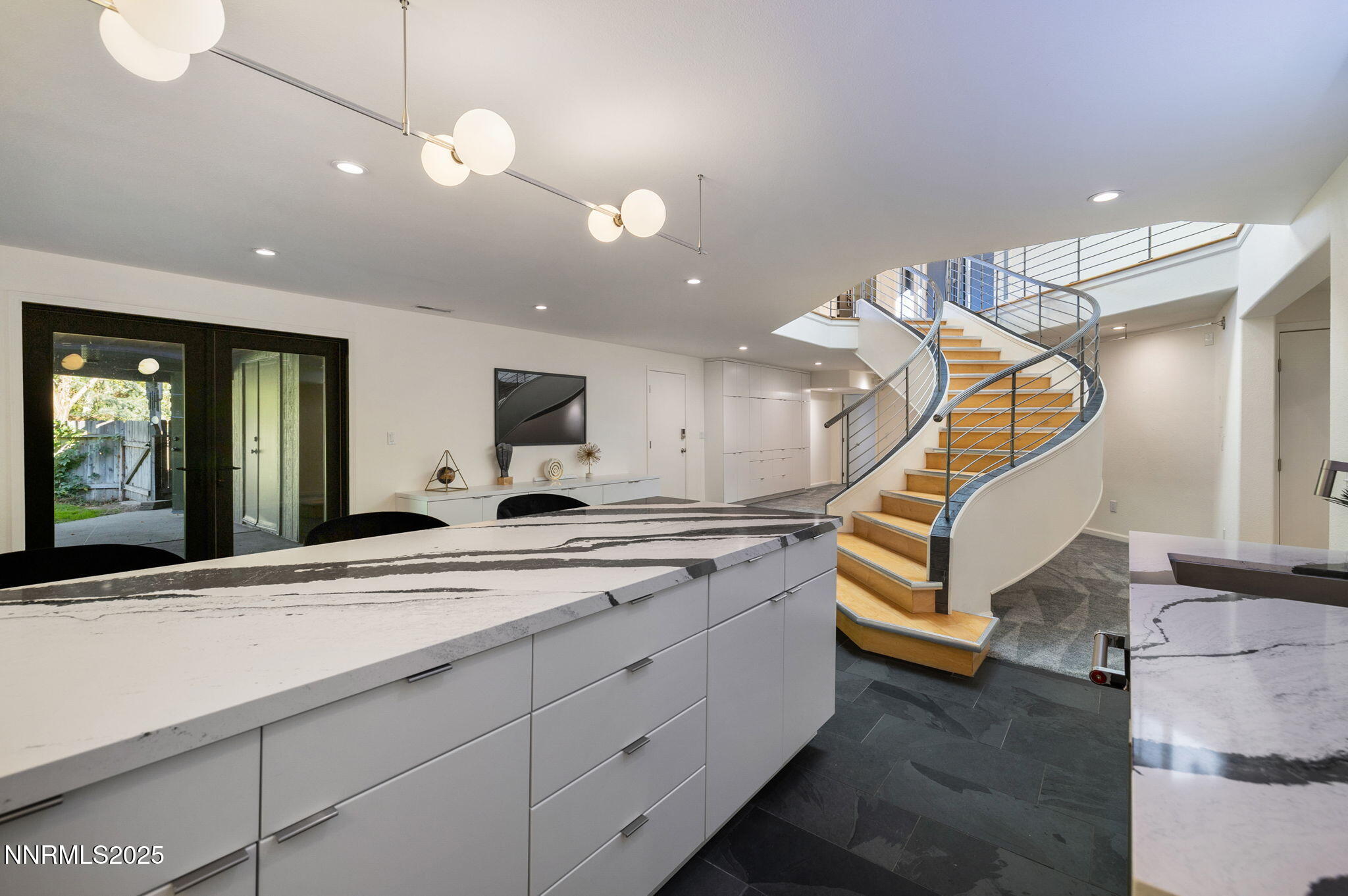 51-web-or-mls-2535 W Lake Ridge Shores-3