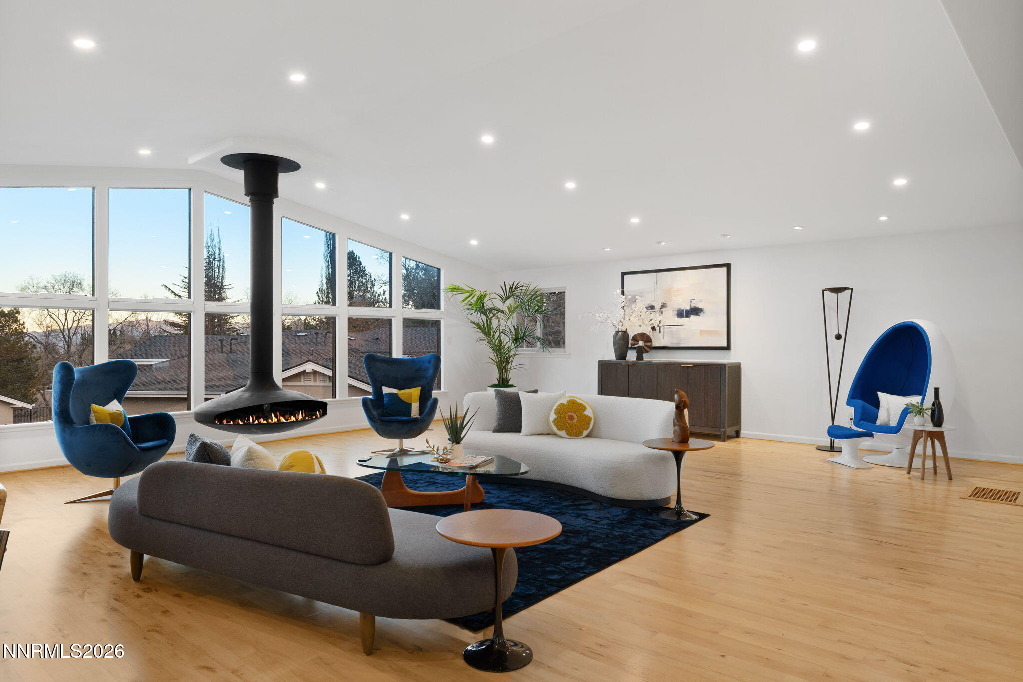 2535 W Lake Ridge Shores