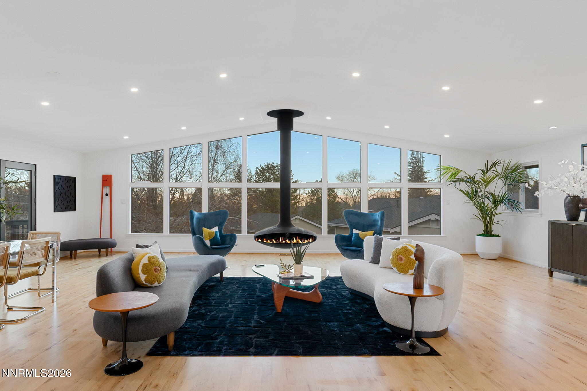 72-web-or-mls-17-print-IMG_5383