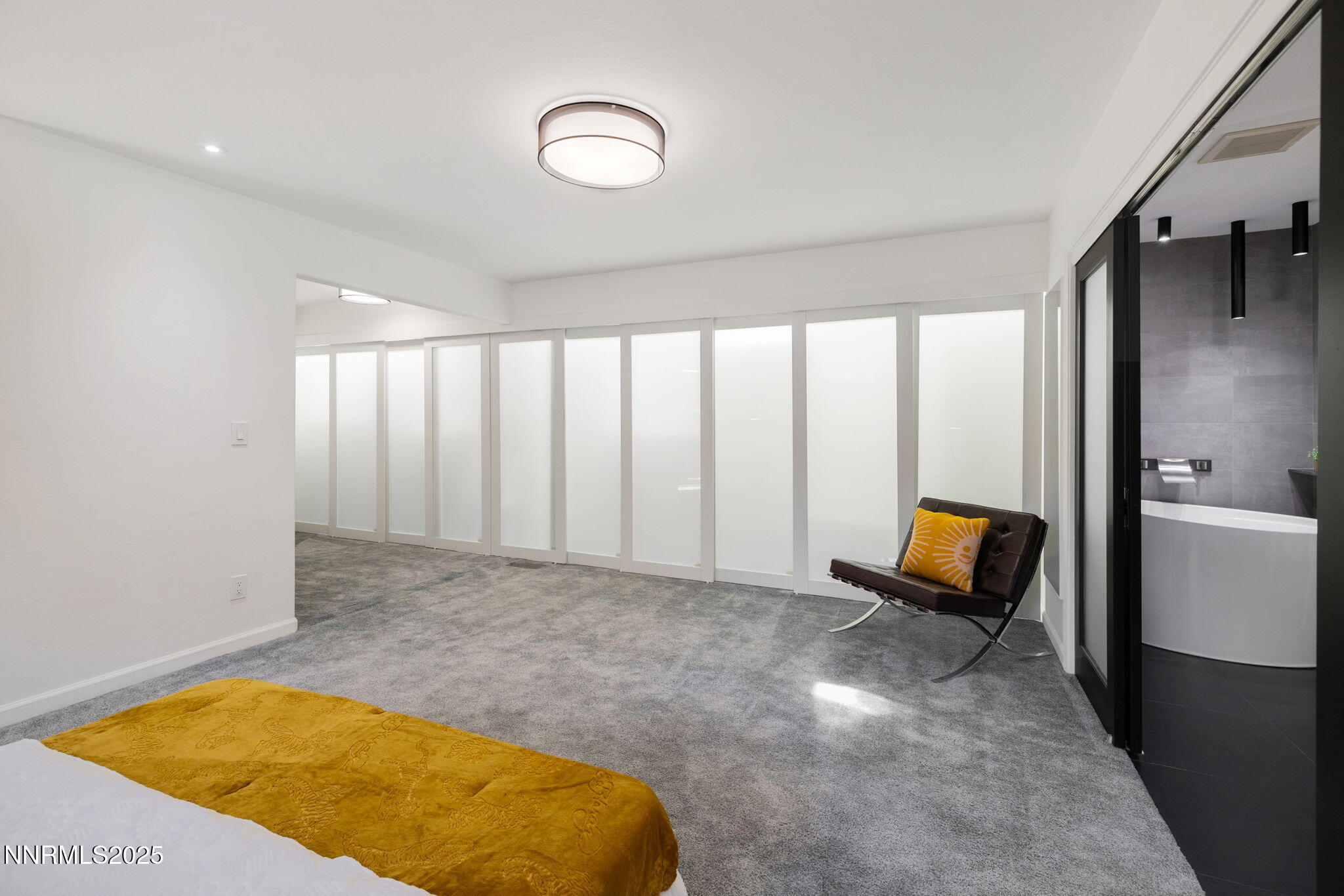 56-web-or-mls-2535 W Lake Ridge Shores-1