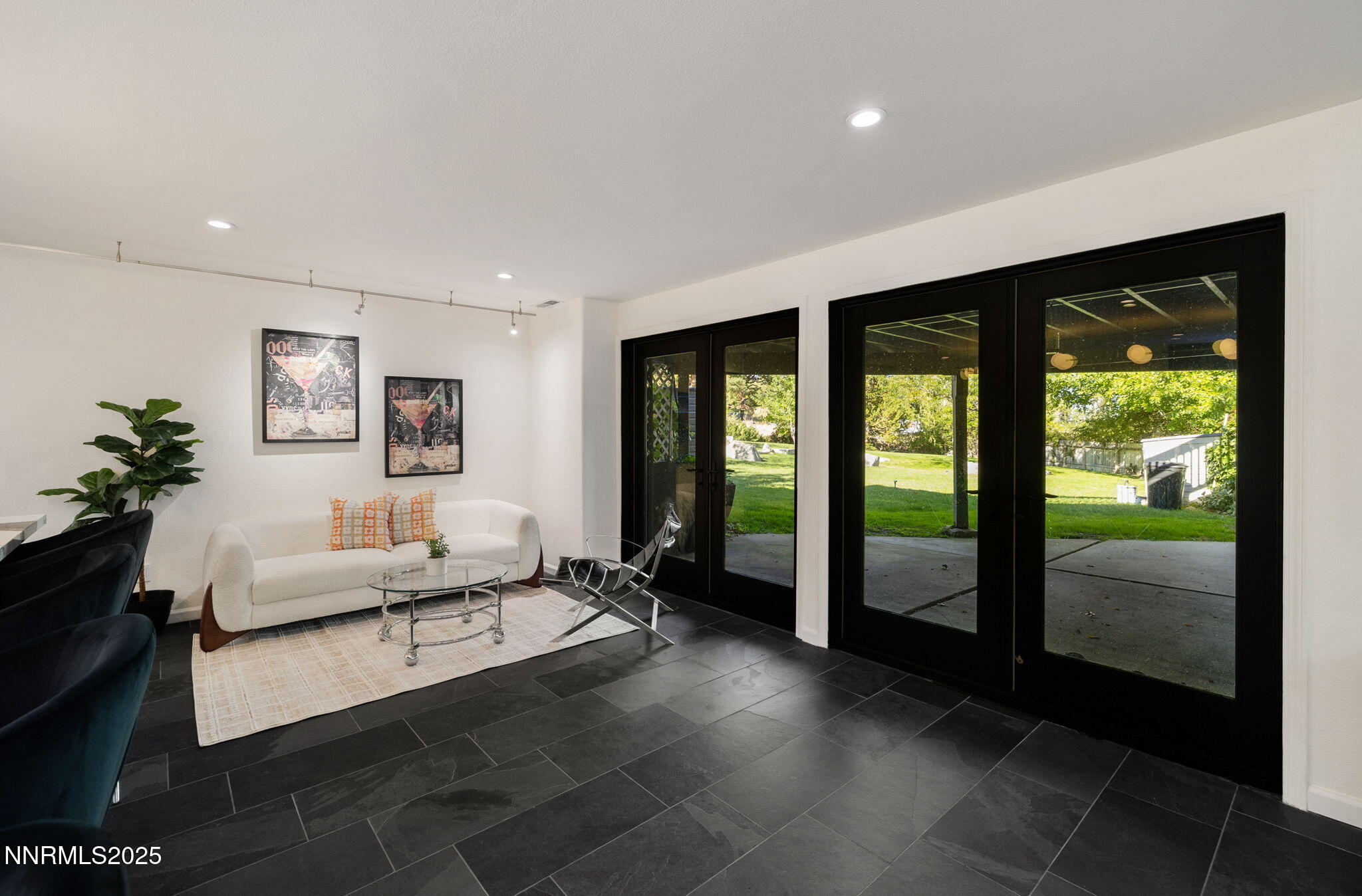 30-web-or-mls-2535 W Lake Ridge Shores-2