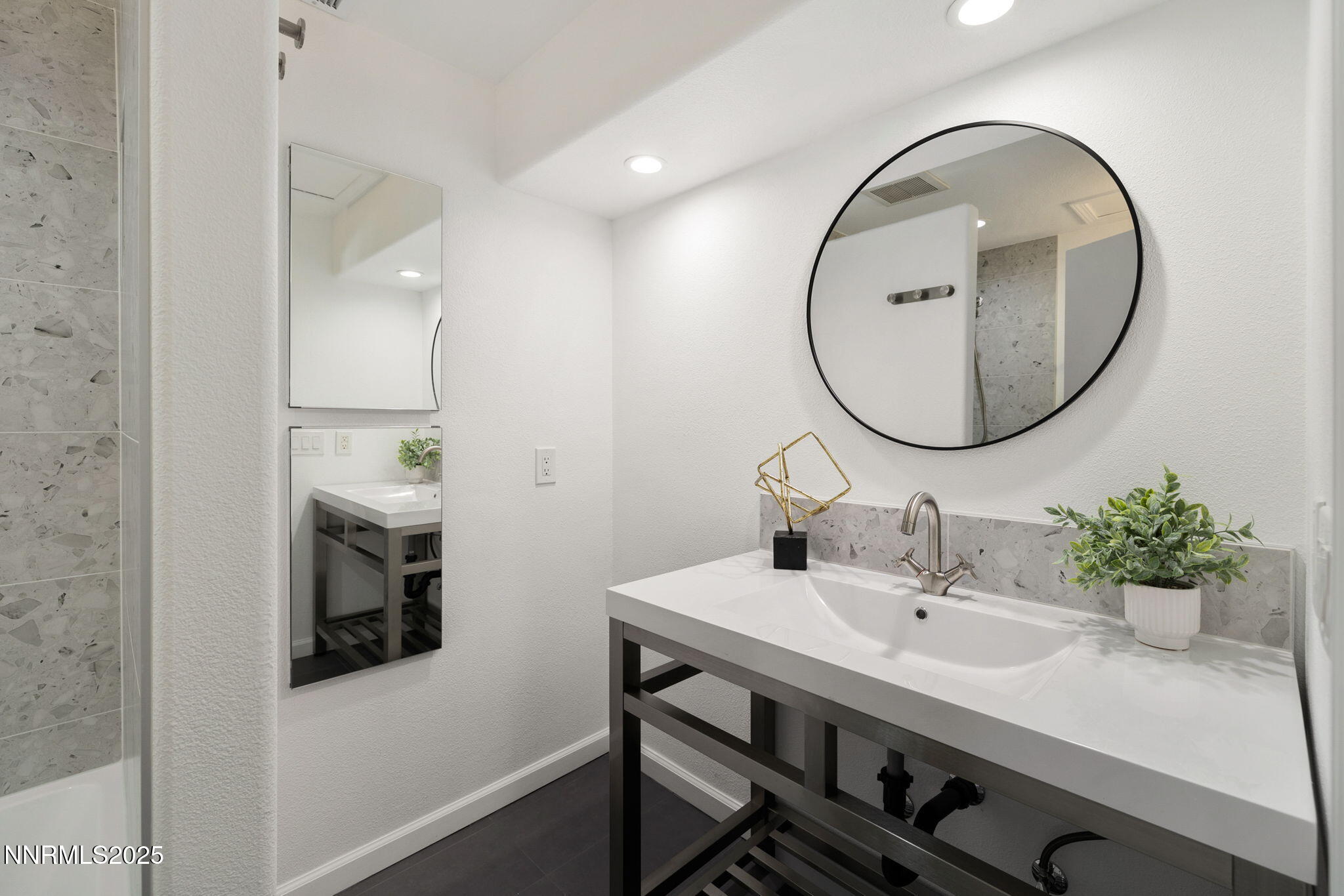 Reno, Nevada, 89519, United States, 4 Bedrooms Bedrooms, ,4 BathroomsBathrooms,Residential,Active,1952499