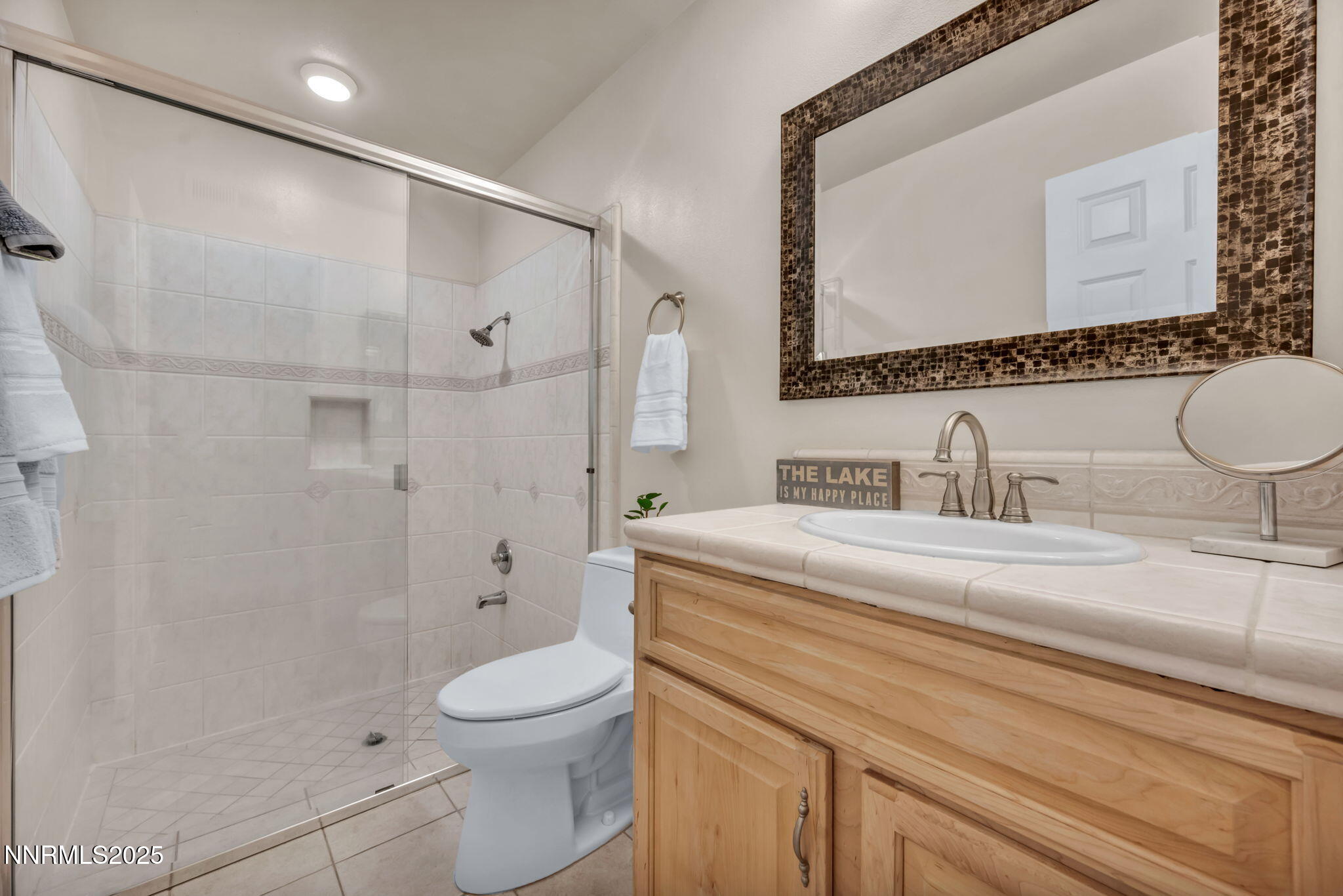 25-web-or-mls-845-southwood-blvd-22