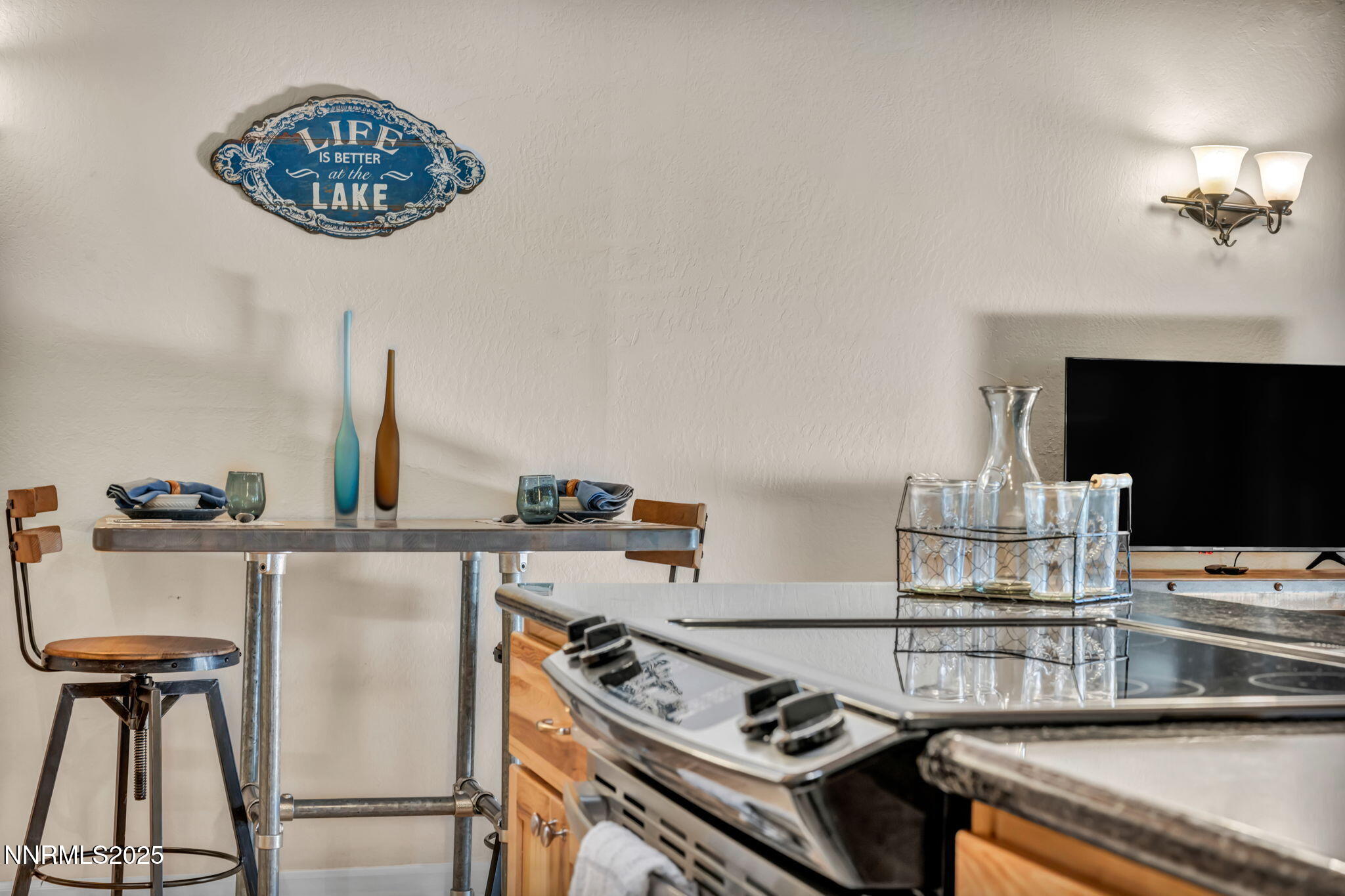 36-web-or-mls-845-southwood-blvd-22