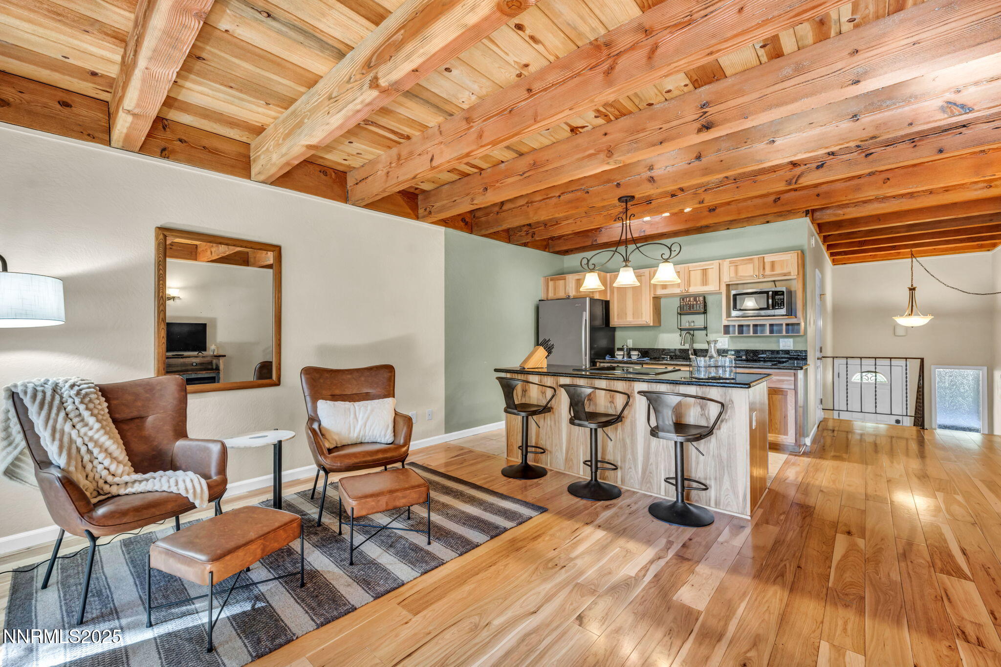 52-web-or-mls-845-southwood-blvd-22