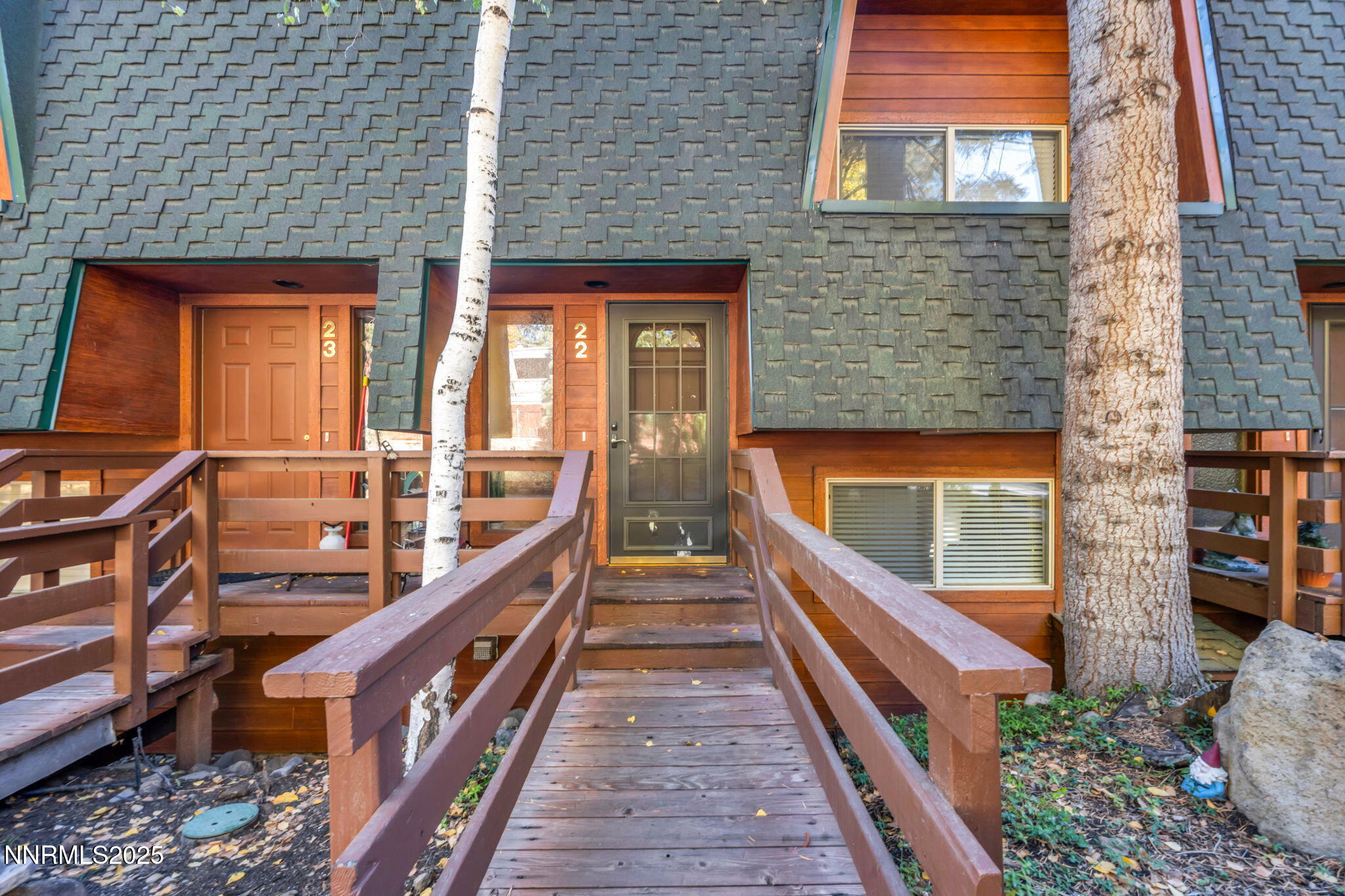 2-web-or-mls-845-southwood-blvd-22