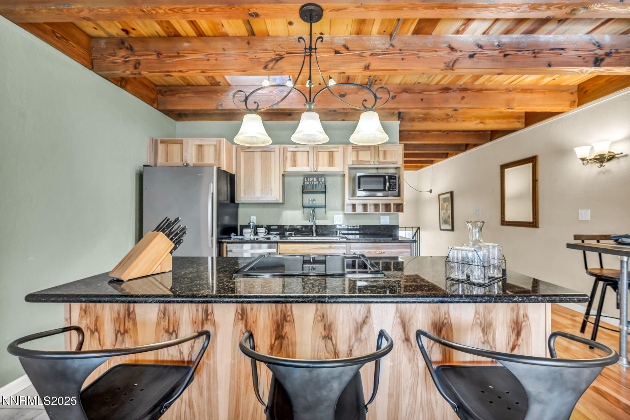 48-web-or-mls-845-southwood-blvd-22