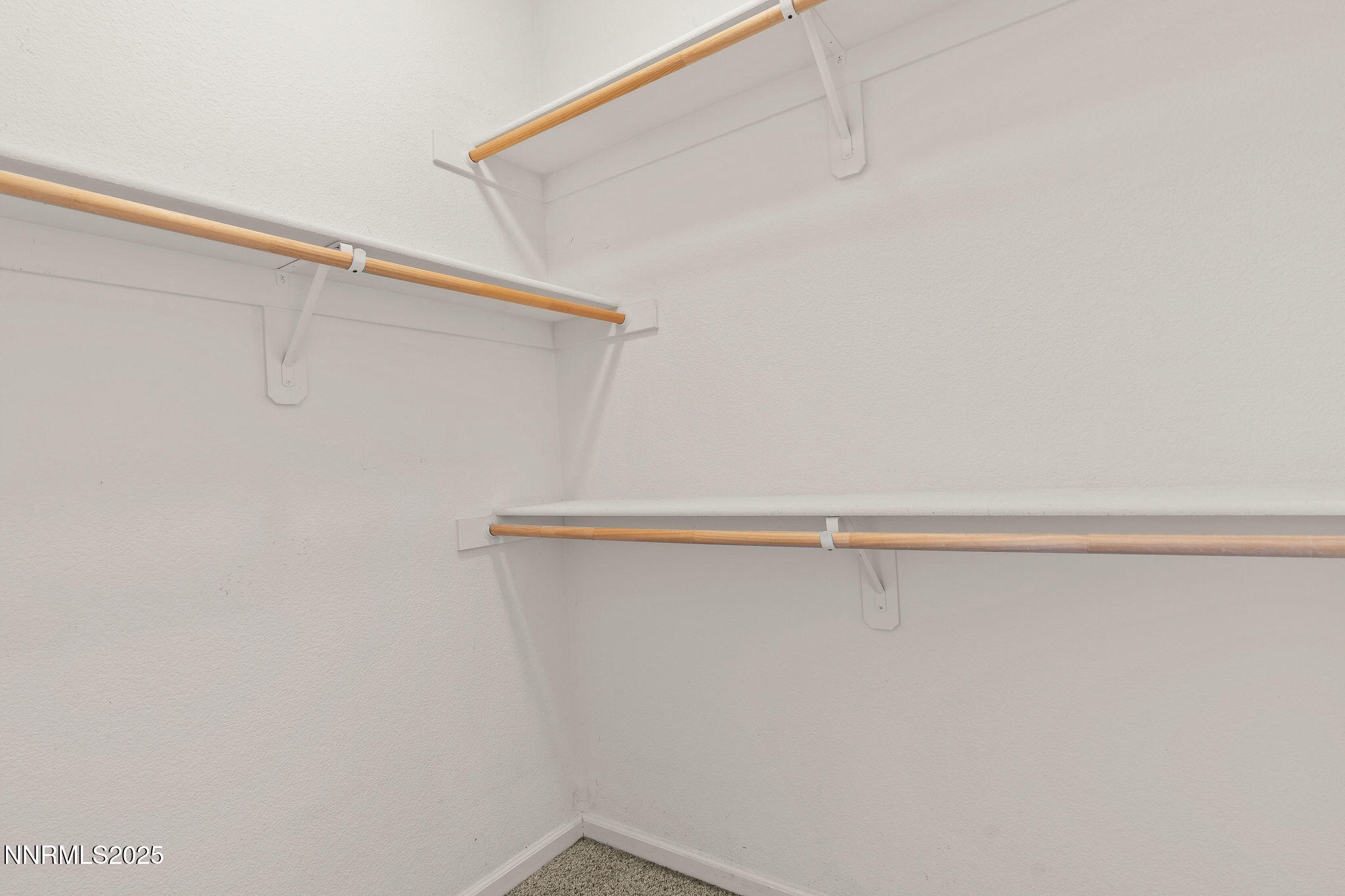 Viasro-2125StantonLn-5