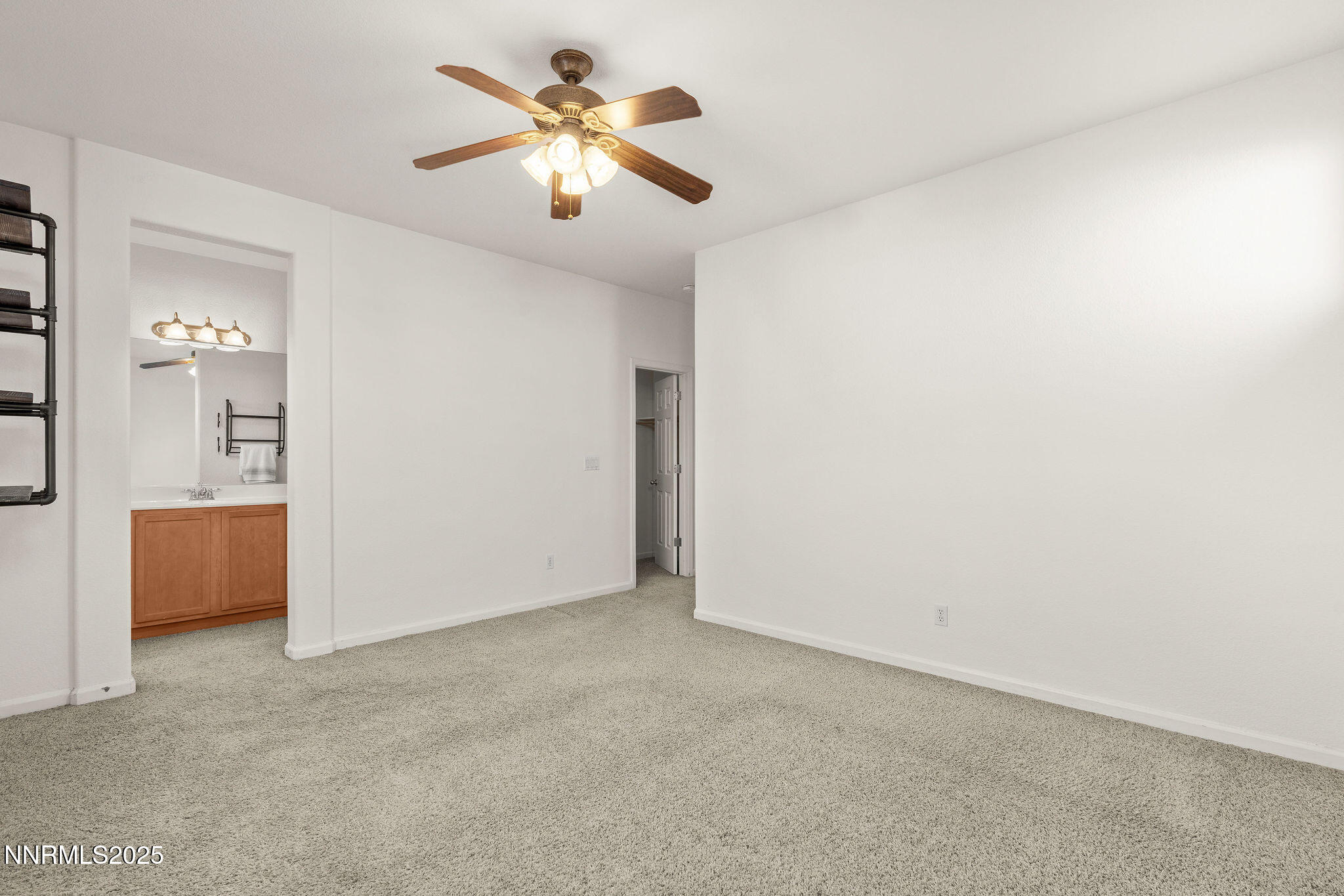 Viasro-2125StantonLn-7