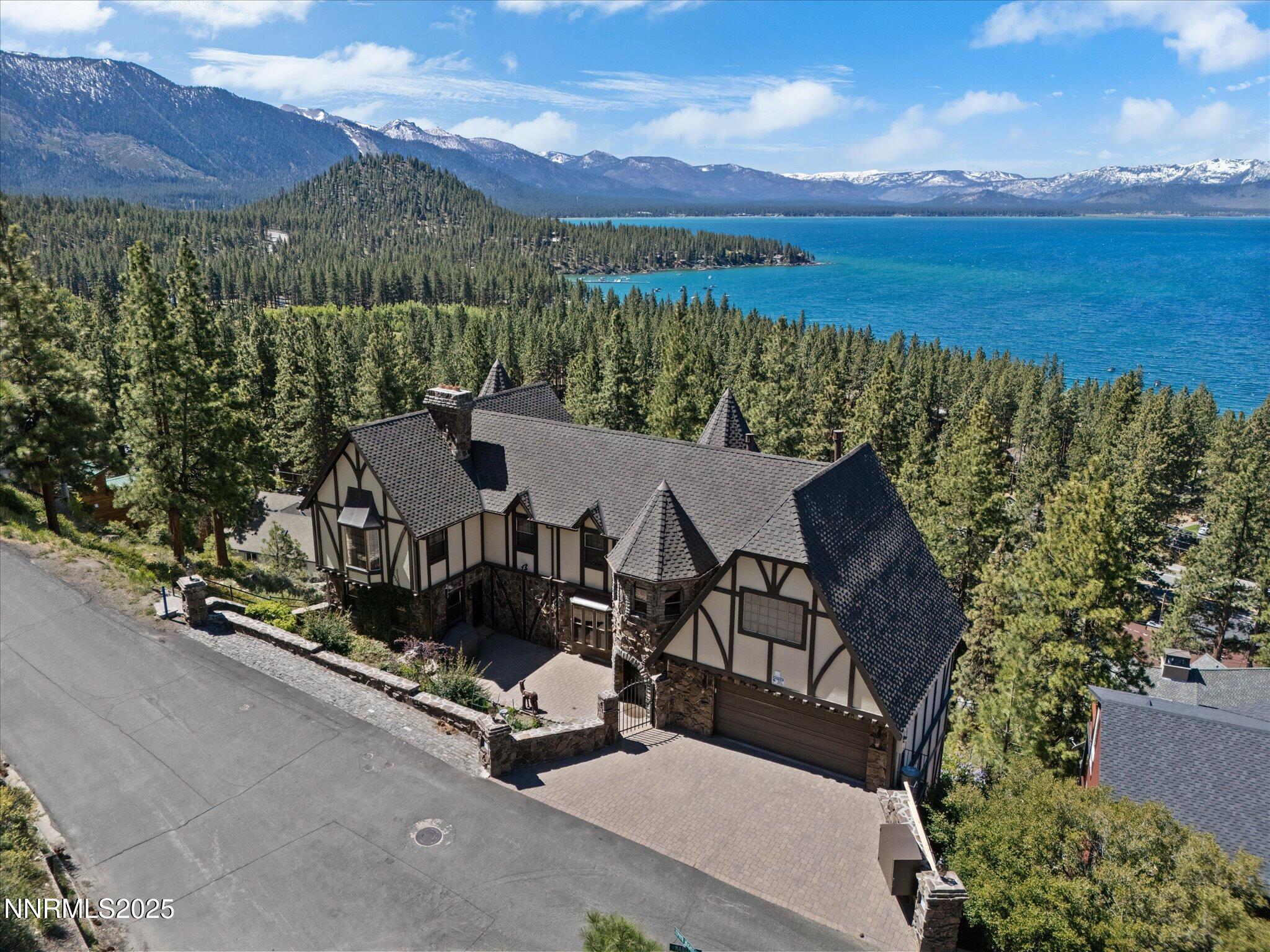 08-225 S Martin Dr-107