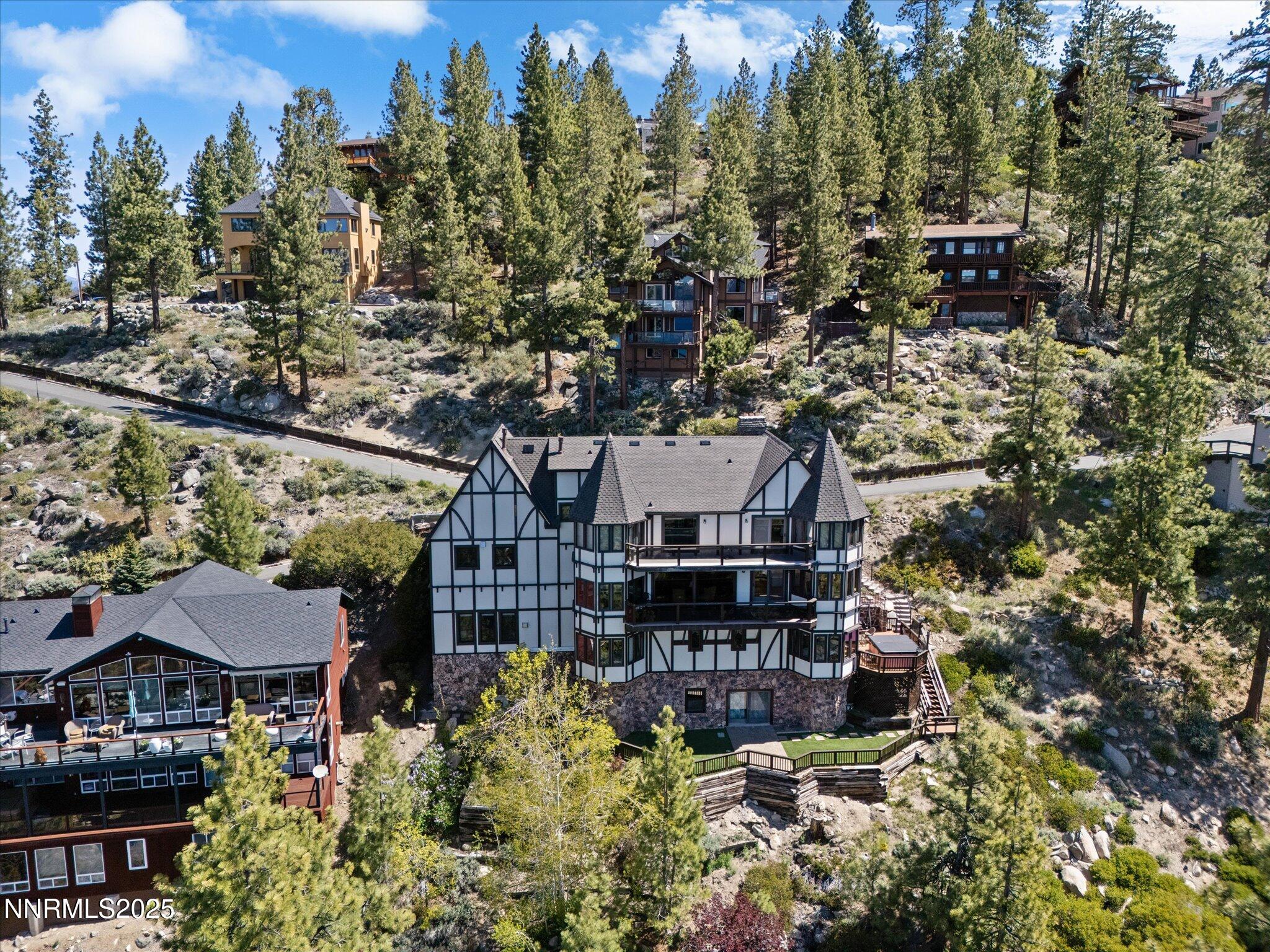 14-225 S Martin Dr-113