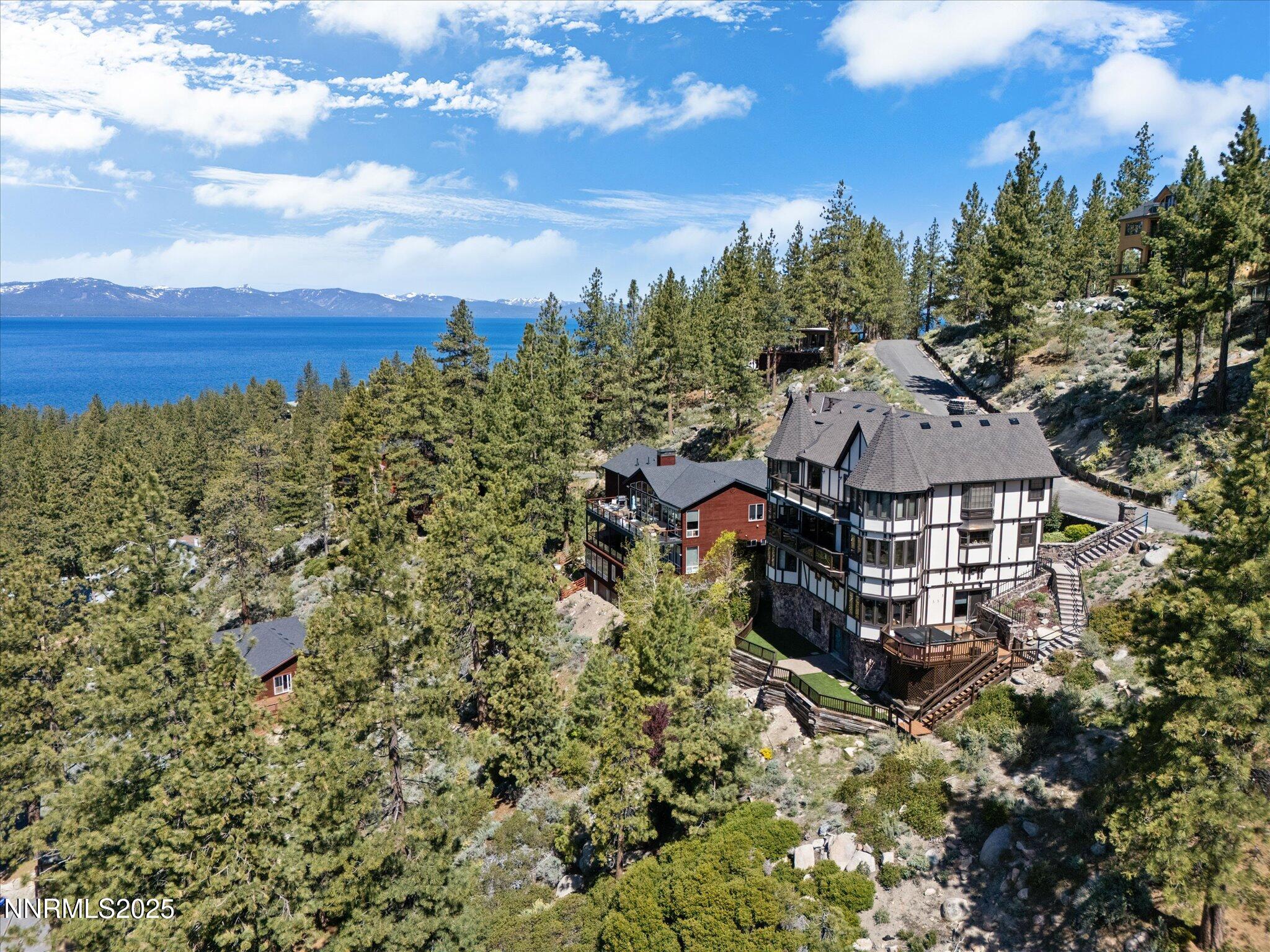 15-225 S Martin Dr-114