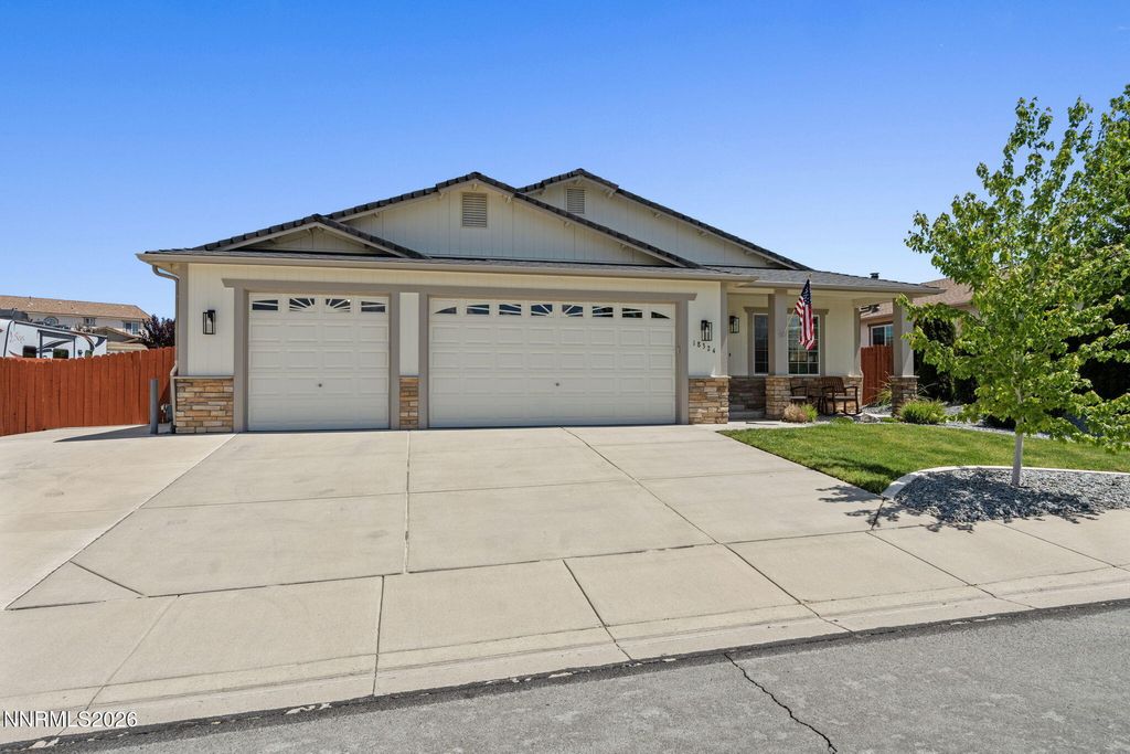 Photo of 18324 Panda Bear Court, Reno, NV 89508 (MLS # 260006594)