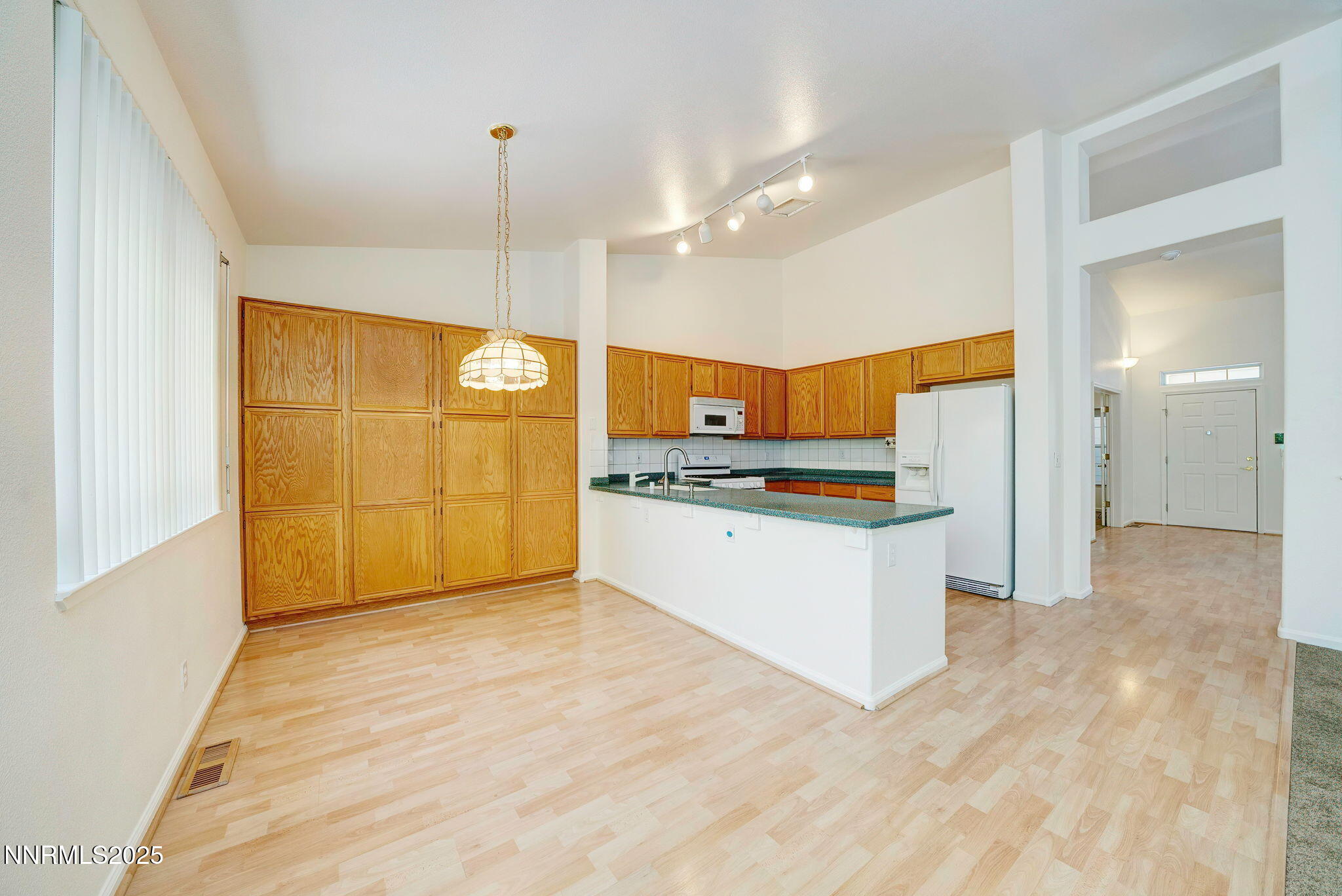 13-3069 Creekwood Drive-8-Edit