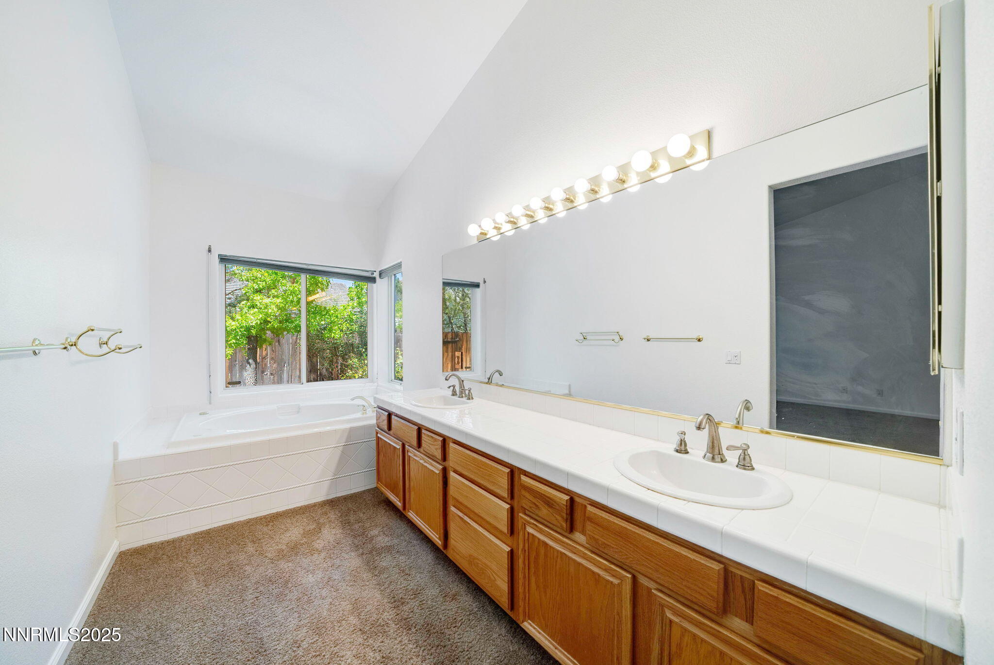 25-3069 Creekwood Drive-19-Edit