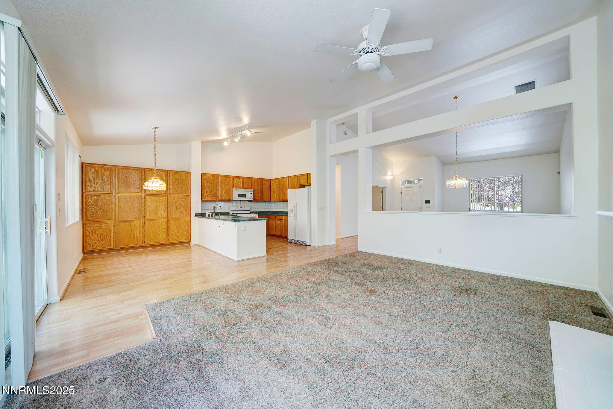 14-3069 Creekwood Drive-7-Edit