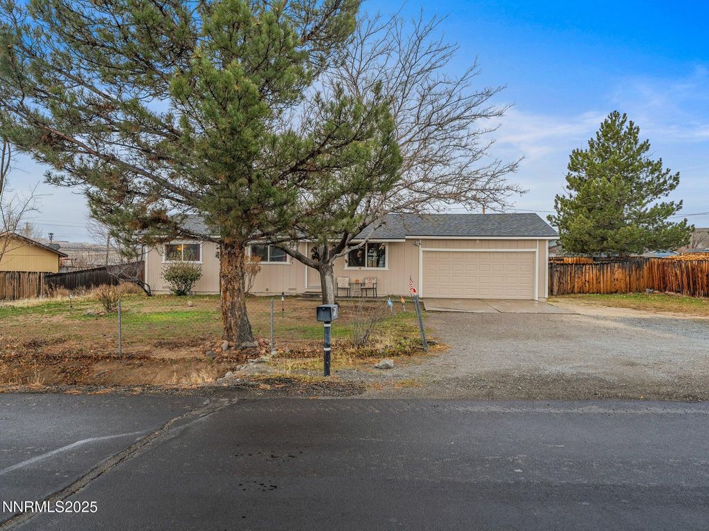 Photo of 5700 Dolores Drive, Sparks, NV 89436 (MLS # 250059420)