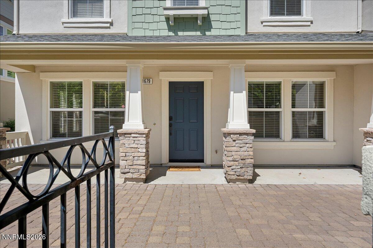 1679 Lone Oak Trail
