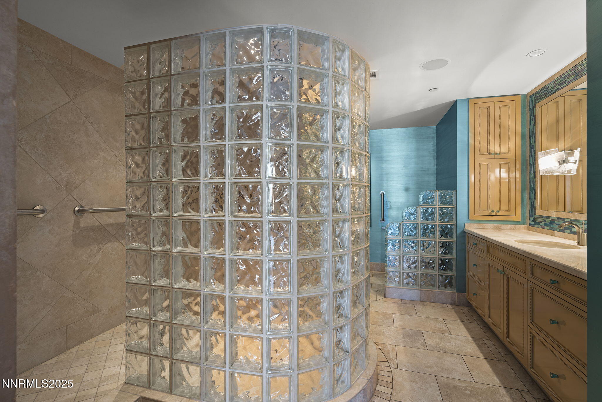 40-web-or-mls-_DSC4188