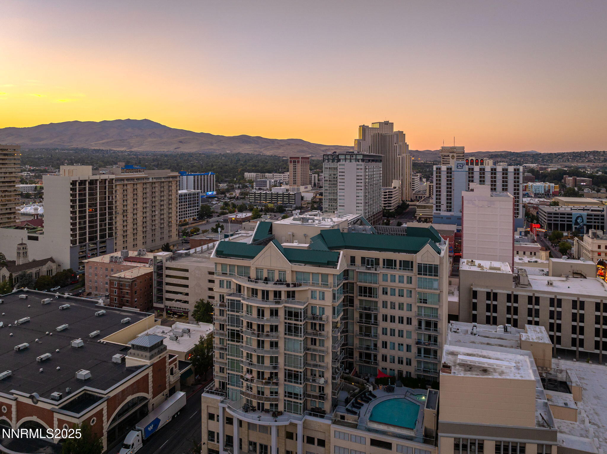 72-web-or-mls-DJI_0359