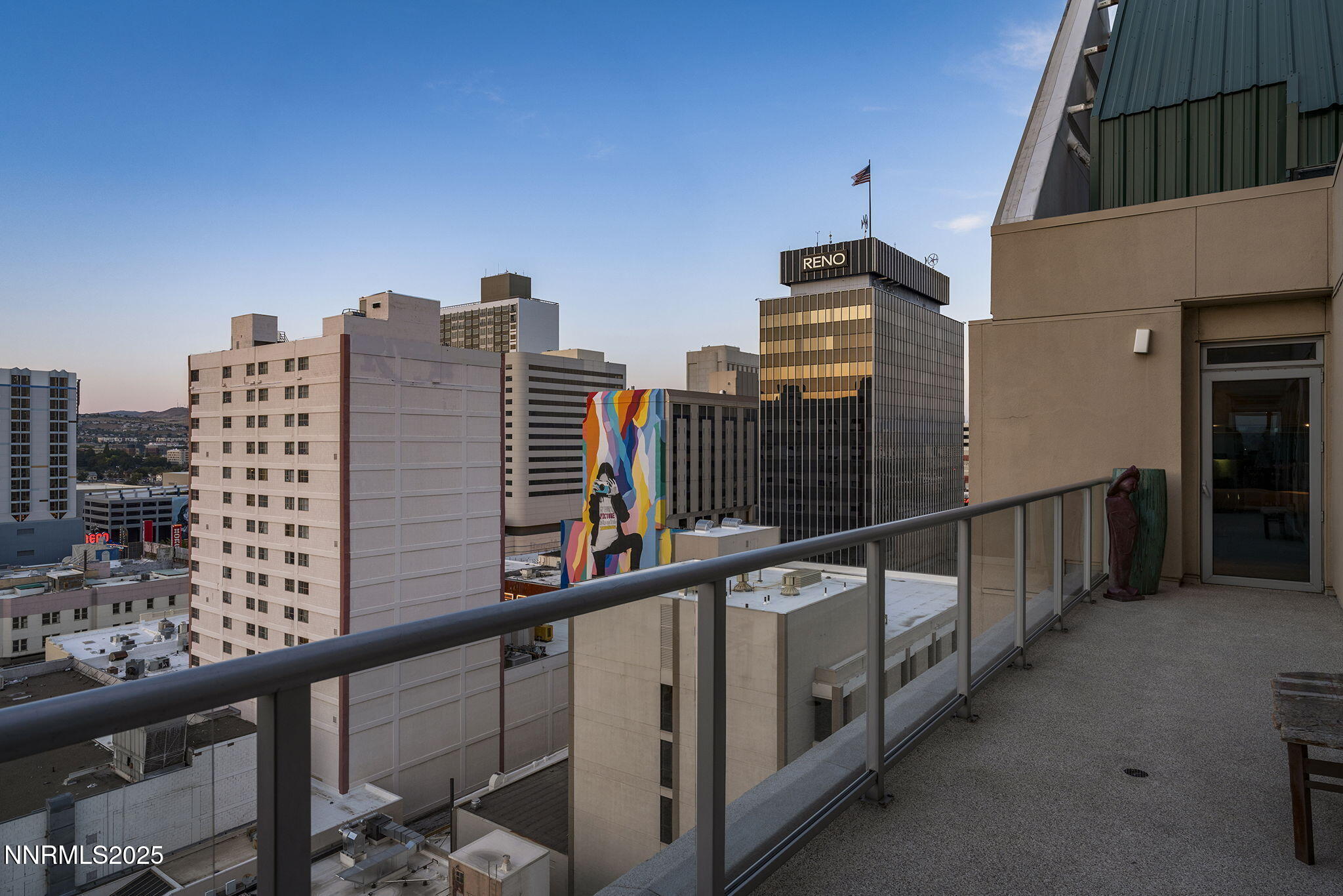 70-web-or-mls-_DSC9310