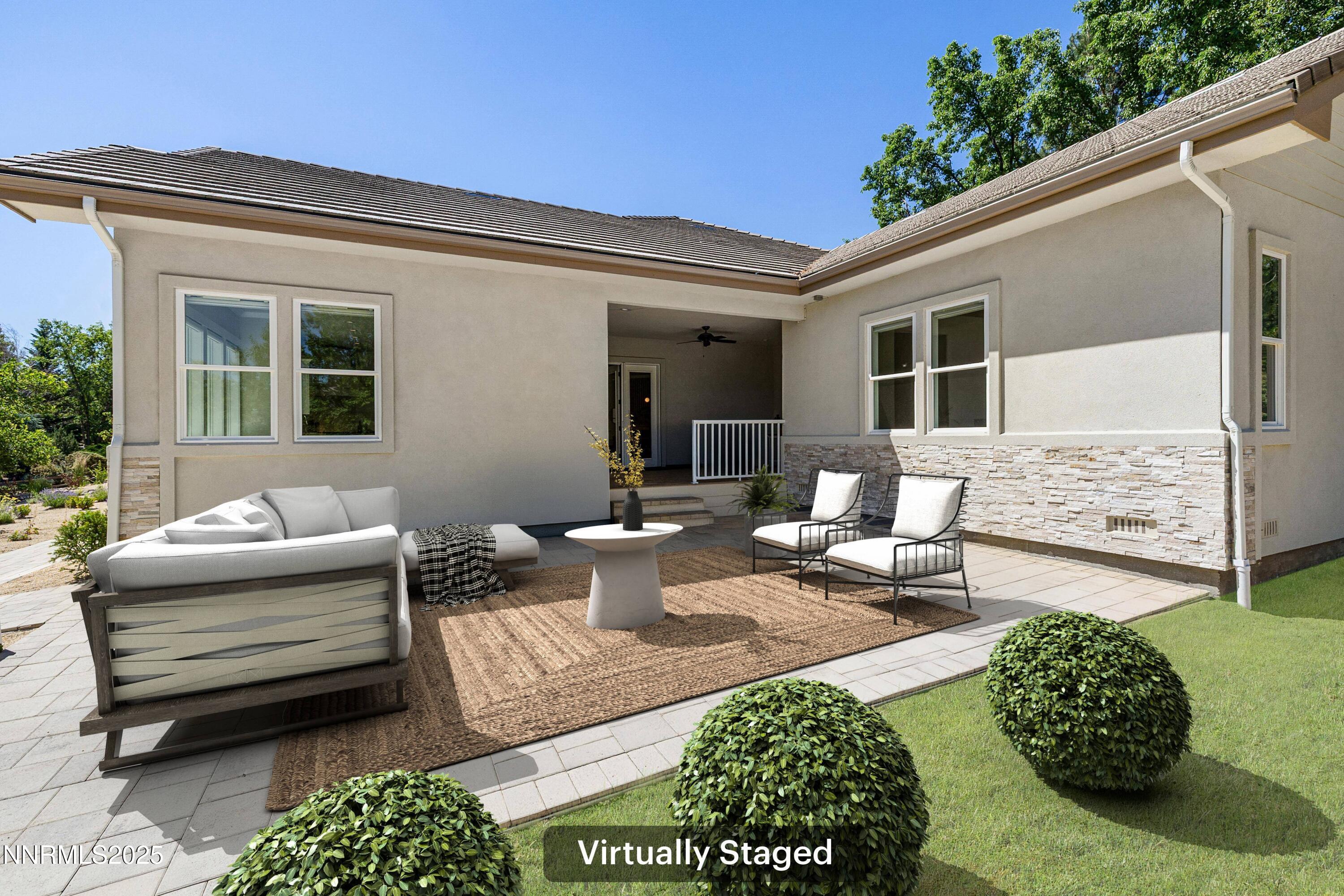 41yOutdoorPatioVirtuallyStaged