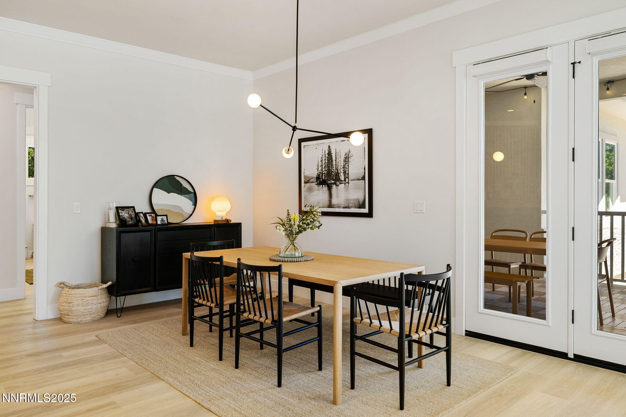 10-web-or-mls-4305 Mountaingate-34