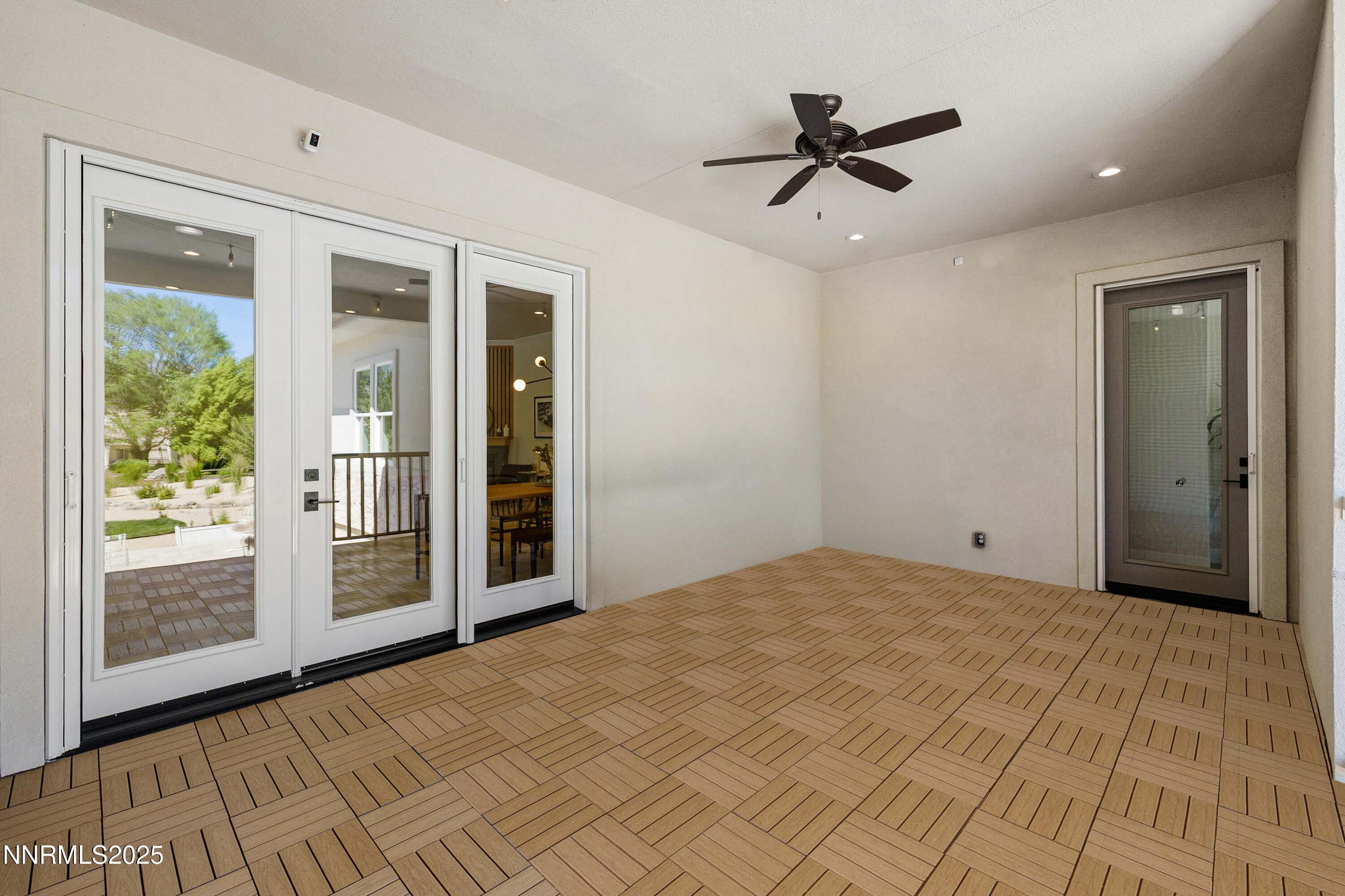 40xCoveredPatioBlank.Edit