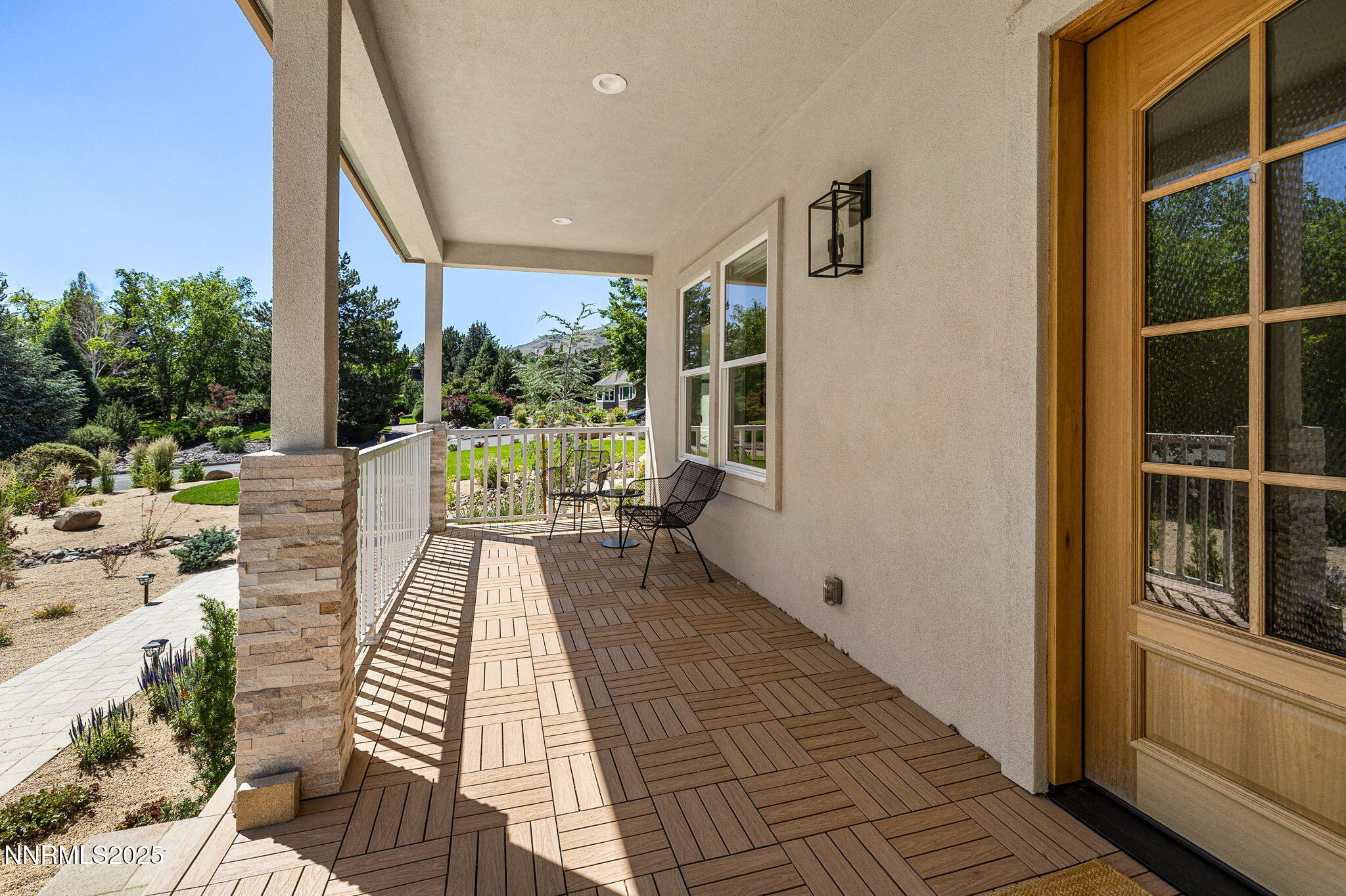 7-web-or-mls-4305 Mountaingate-9