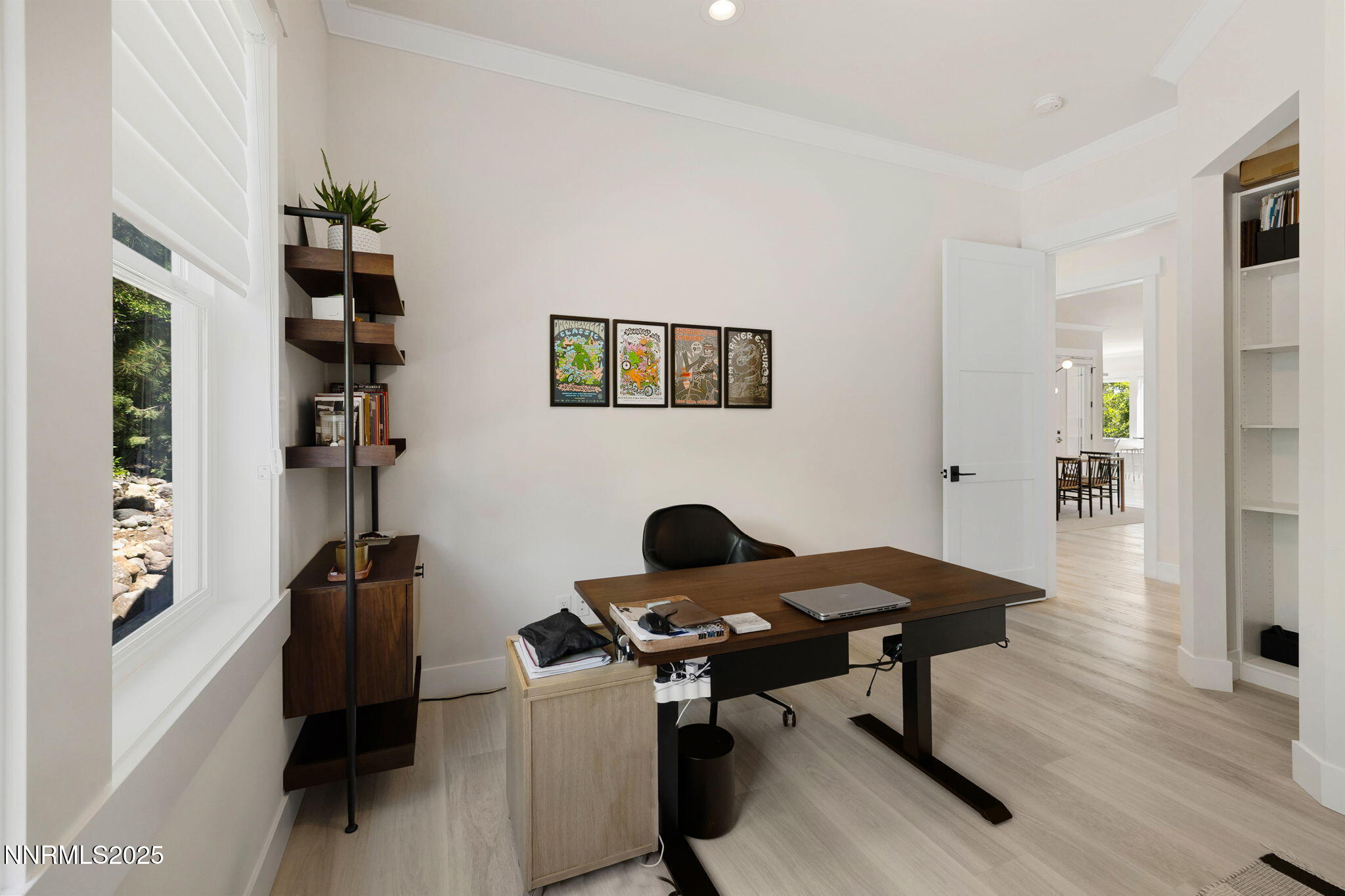 27-web-or-mls-4305 Mountaingate-24