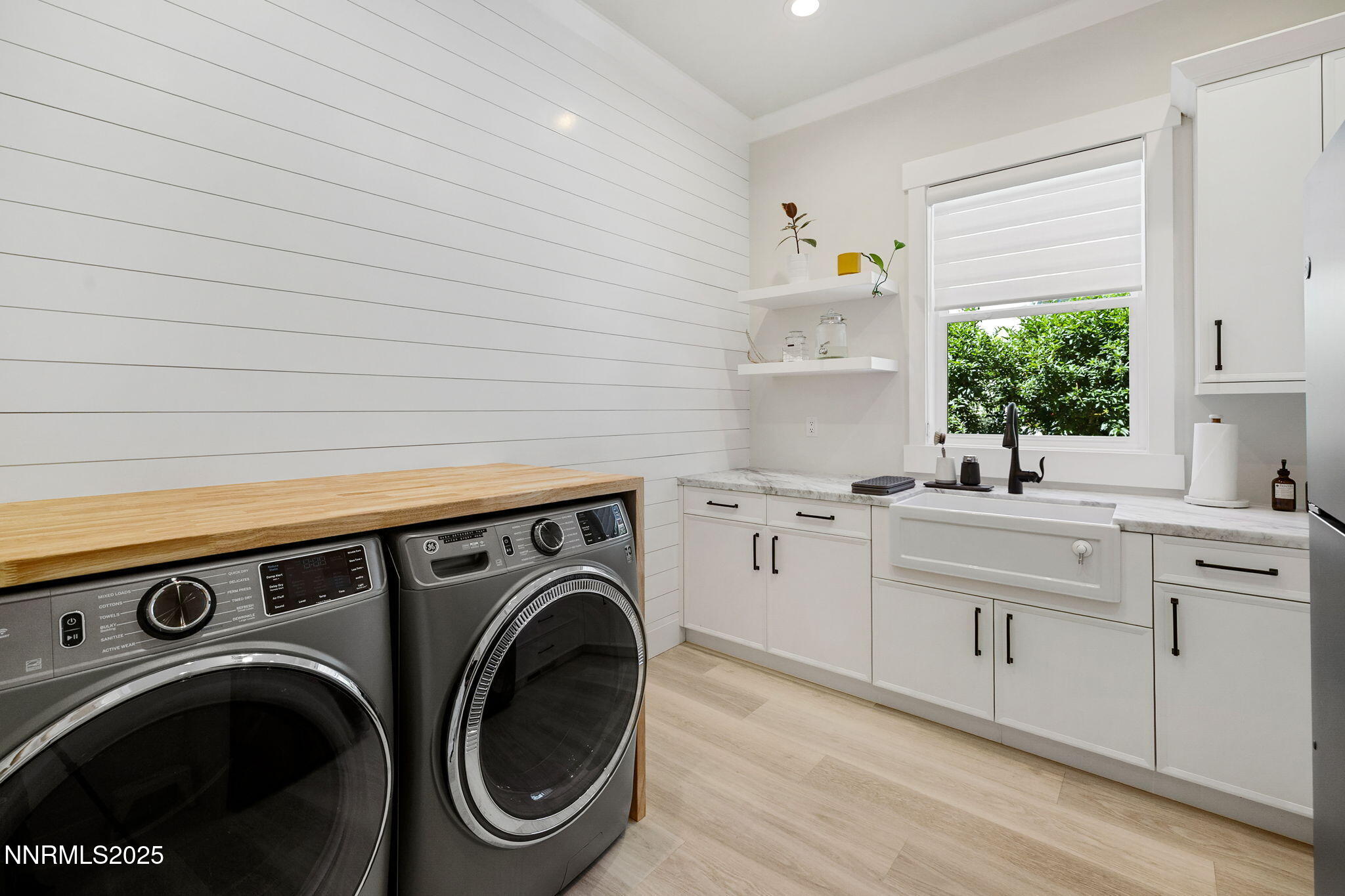 35-web-or-mls-4305 Mountaingate-29