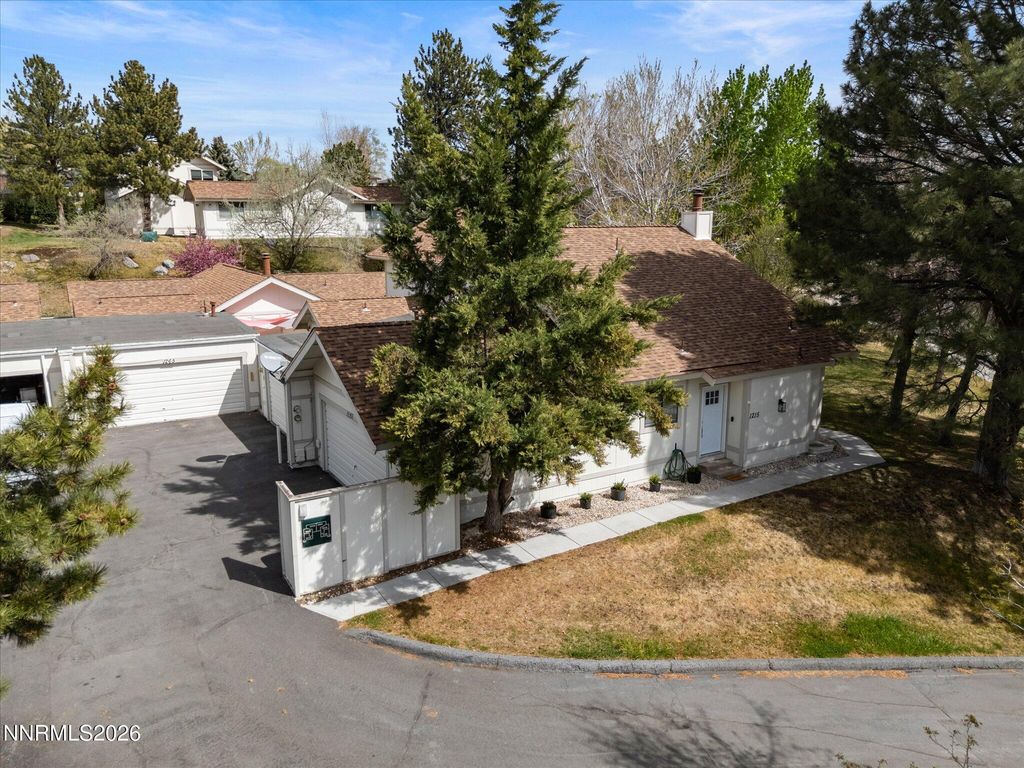 Photo of 1215 Conway Lane, Reno, NV 89503 (MLS # 260003590)