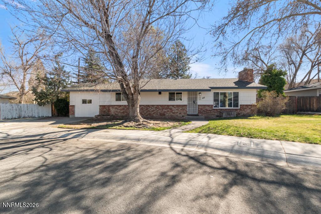 Photo of 810 Lahontan Way, Reno, NV 89509 (MLS # 260001974)