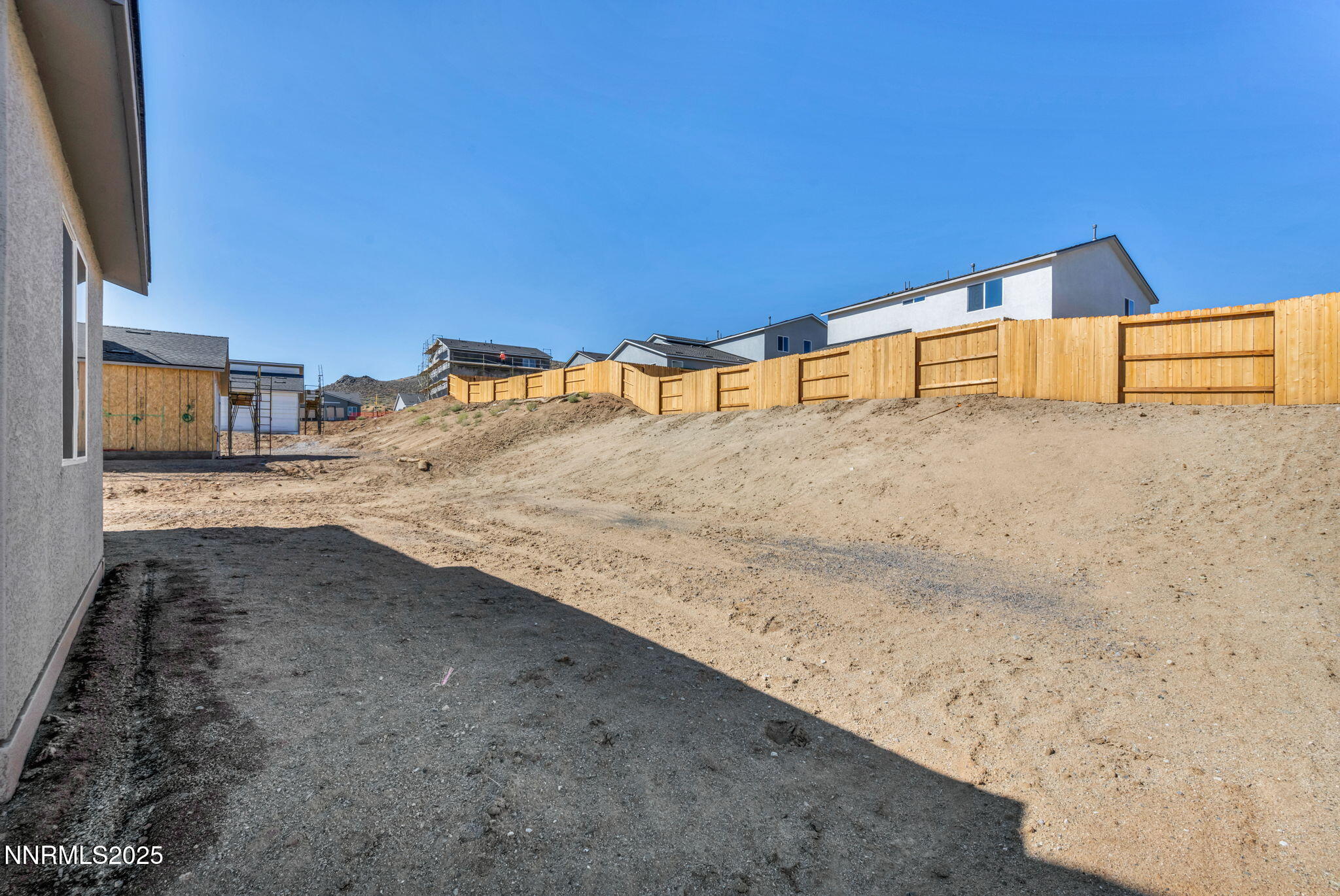 65-web-or-mls-615-e-patrician-dr