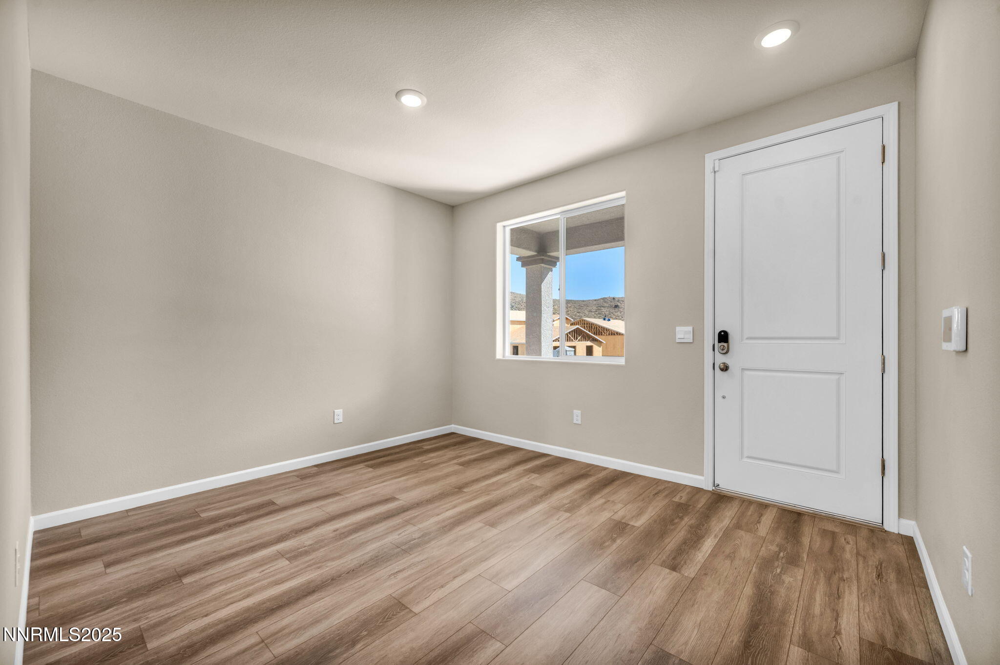 67-web-or-mls-615-e-patrician-dr