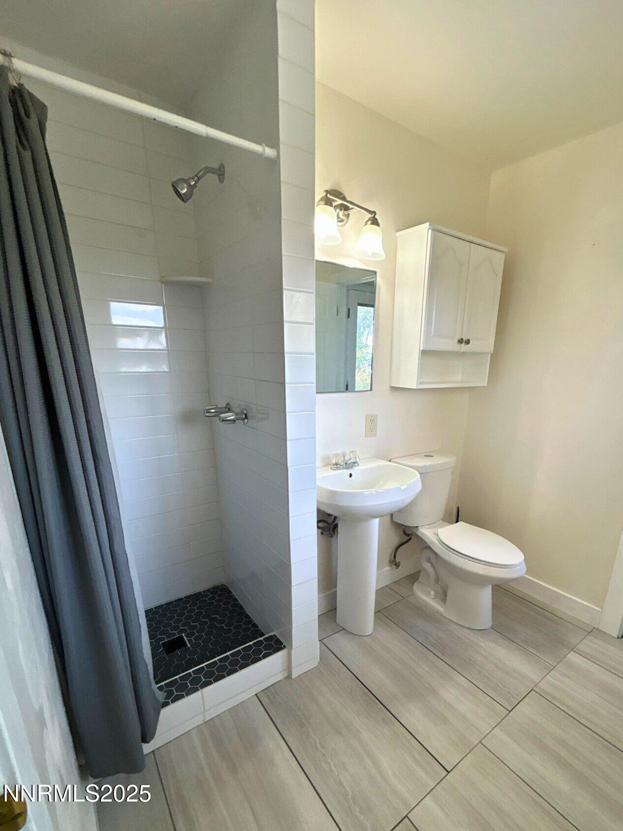 b242f98e-0cac-46f1-9422-19d1e0e80f9b