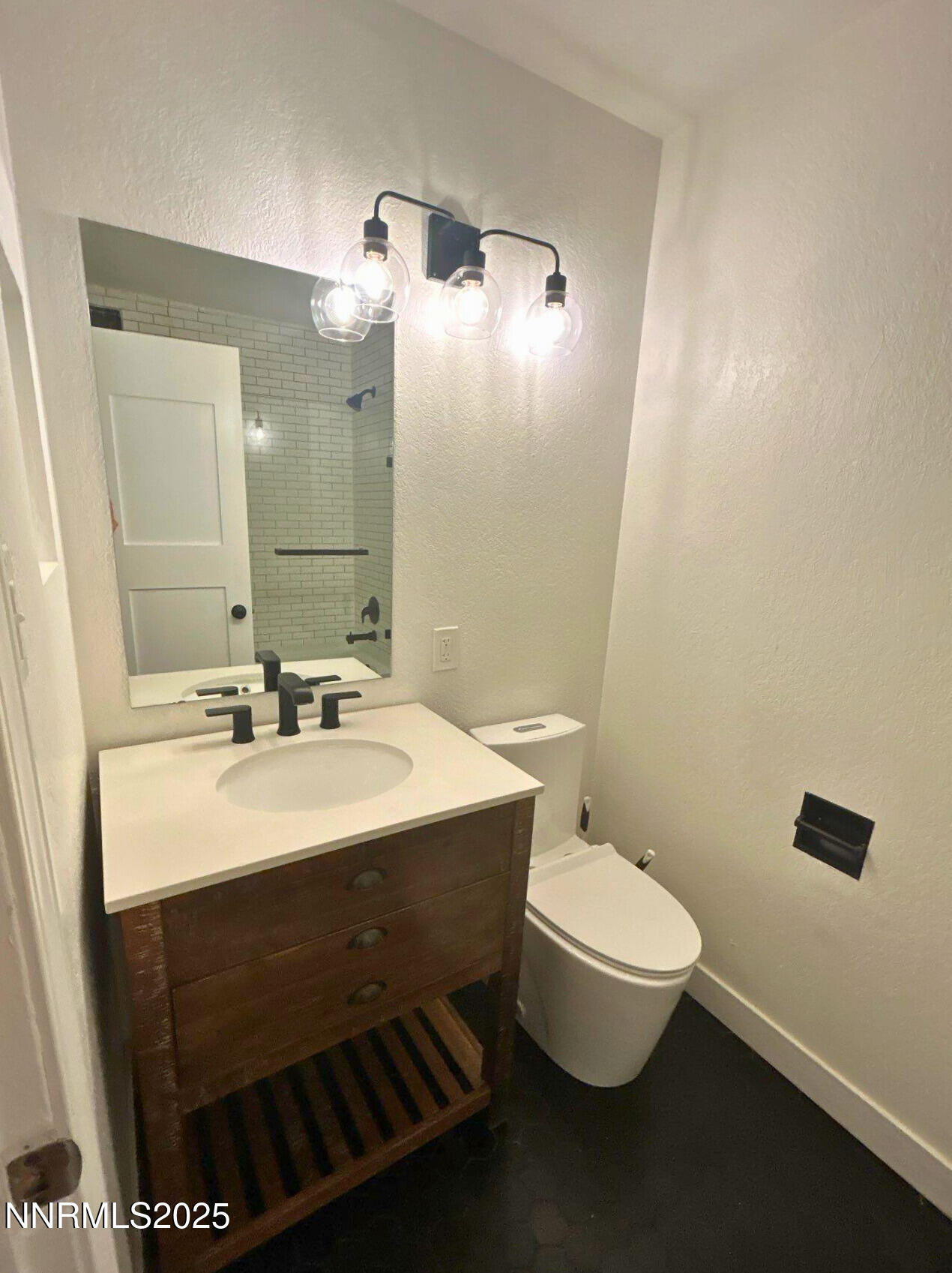 25df7c4c-95d4-4760-83fb-1574cb53fe6c