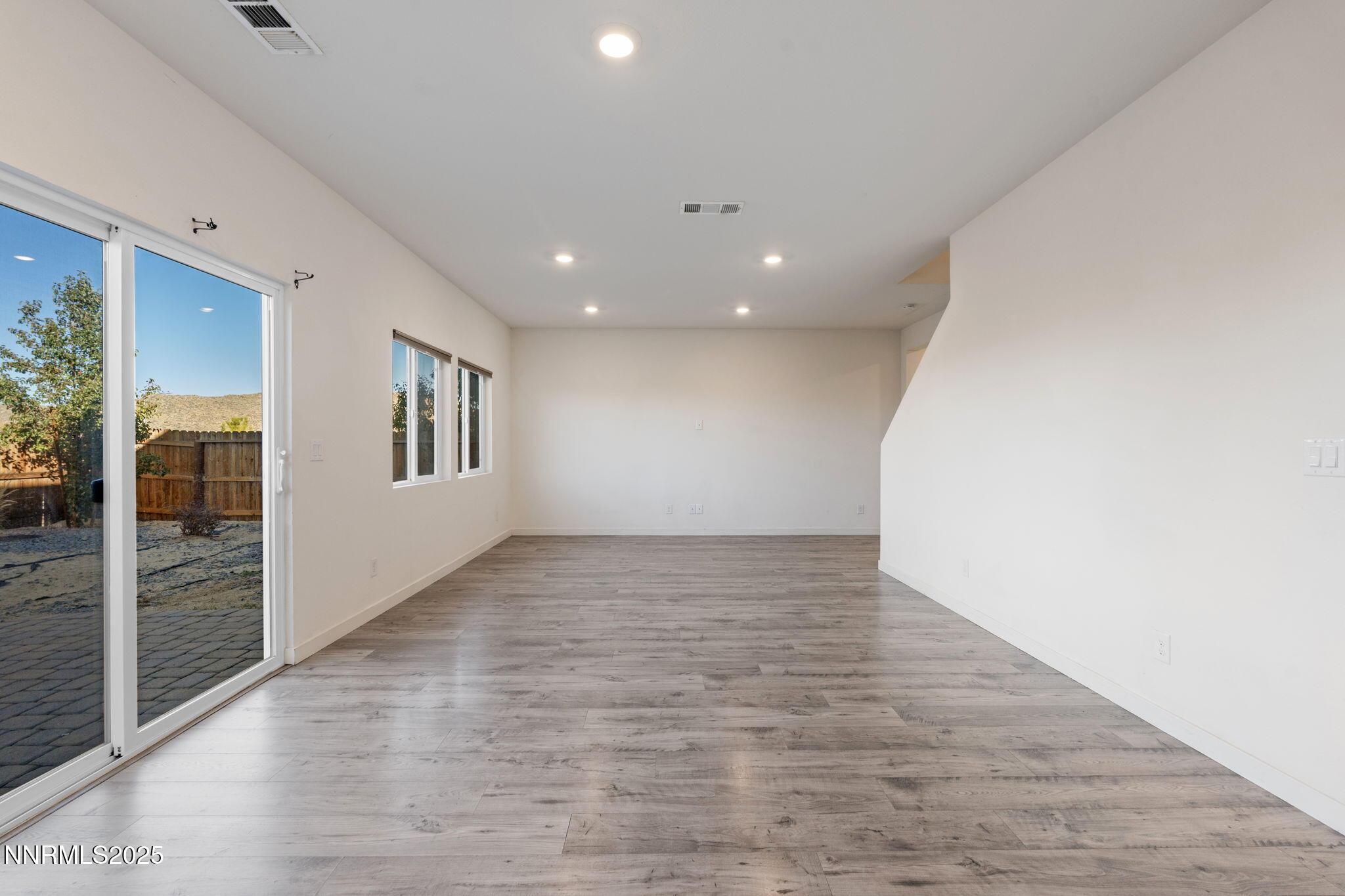 7-web-or-mls-DSC02997