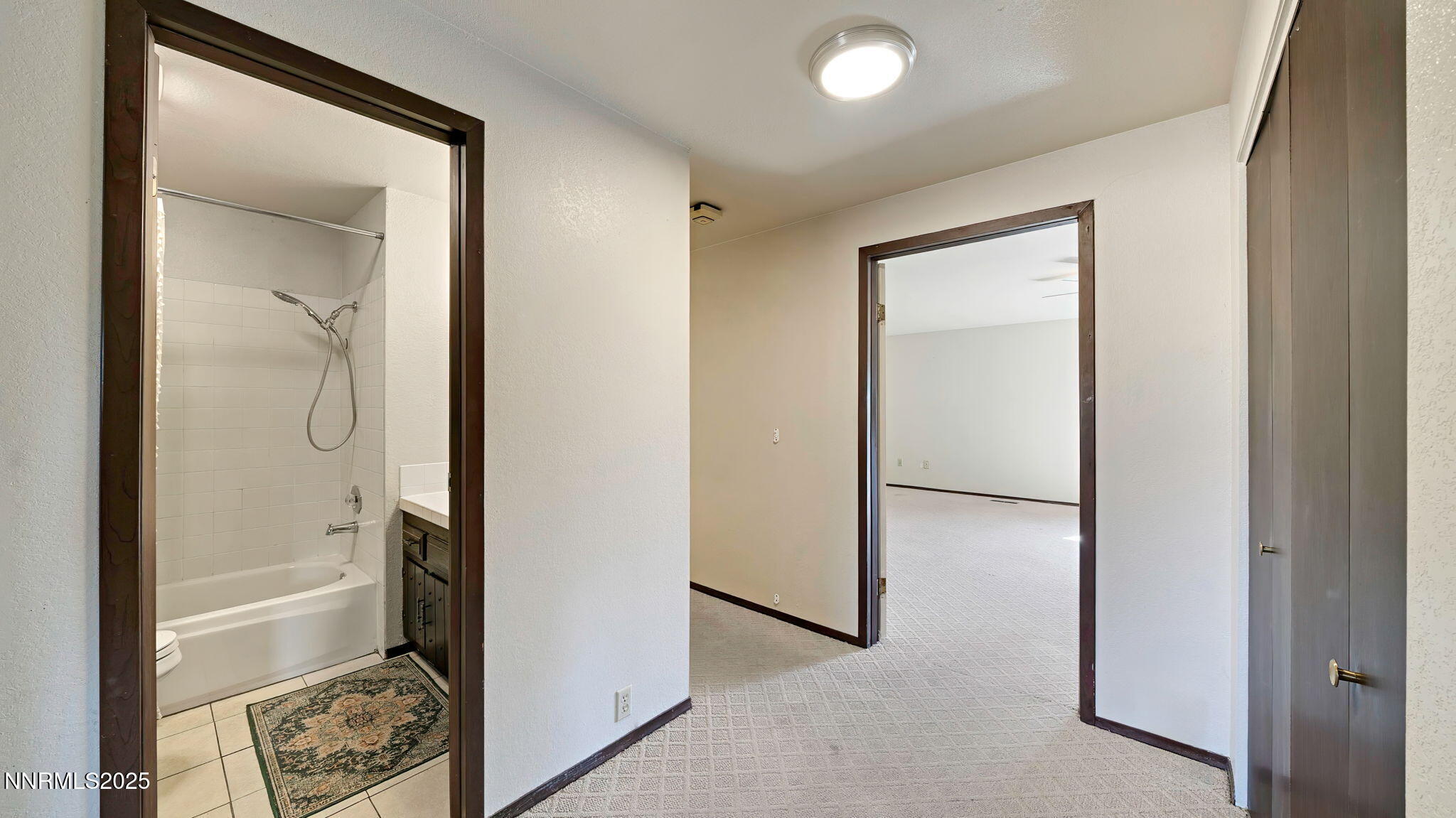 19-DSC04734_5_6_8-Edit