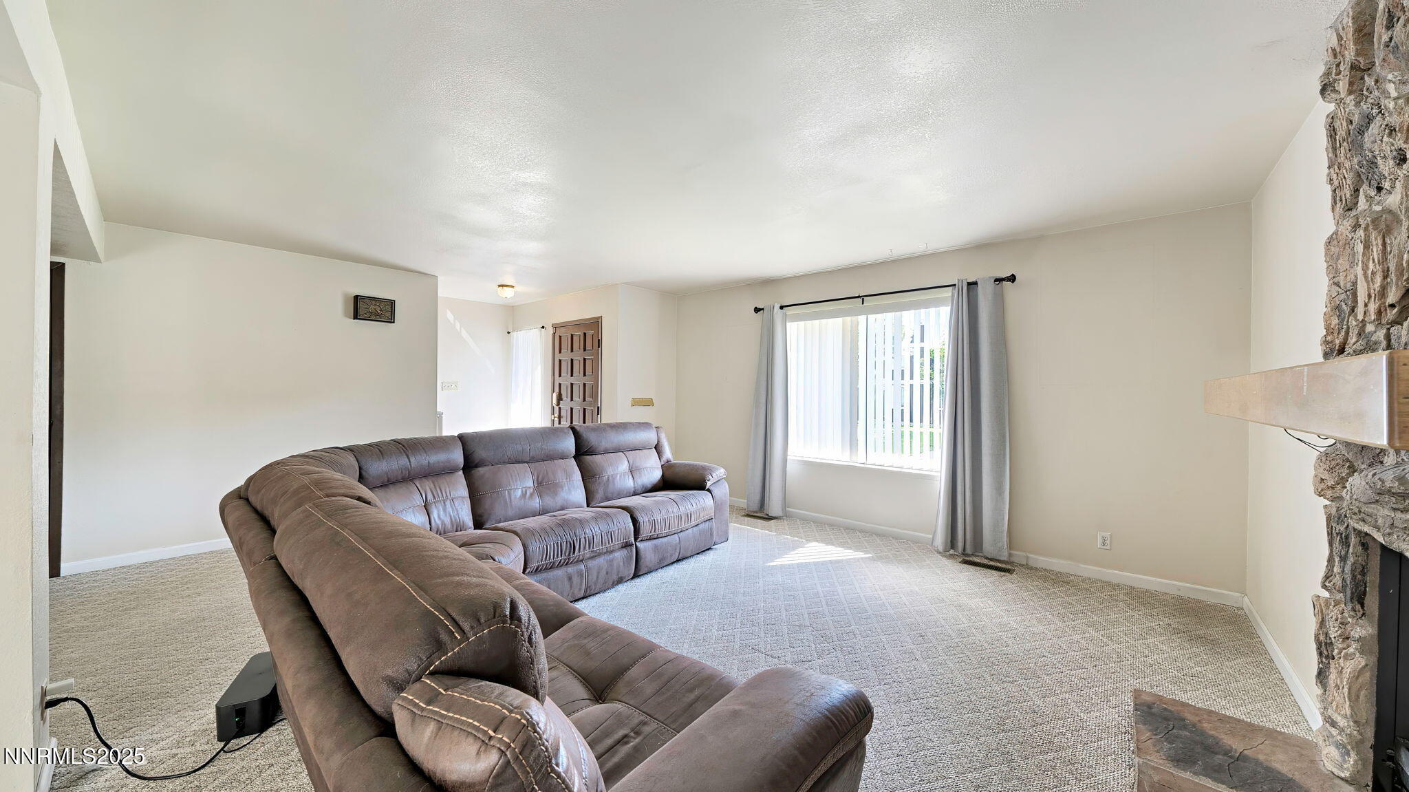 33-DSC04779_80_81_83-Edit