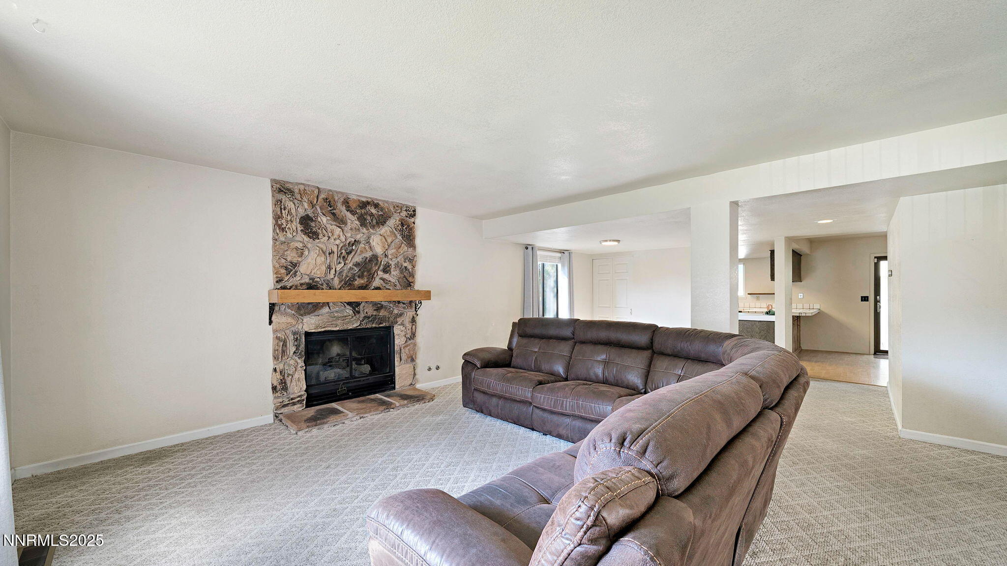 39-DSC04769_70_71_73-Edit